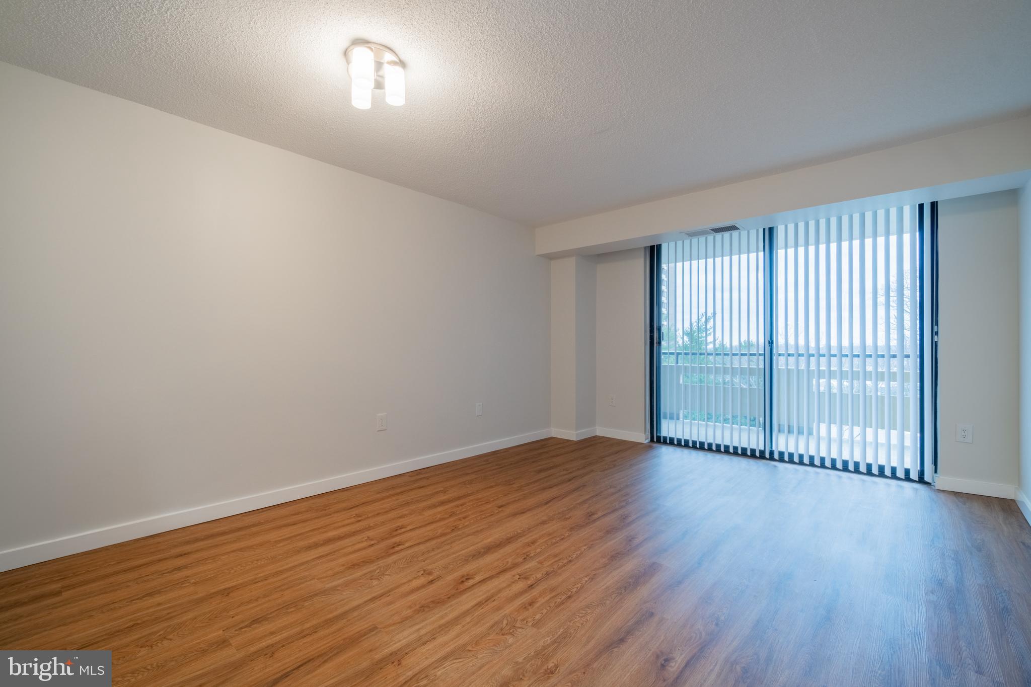 ENCORE OF MCLEAN - Residential Lease