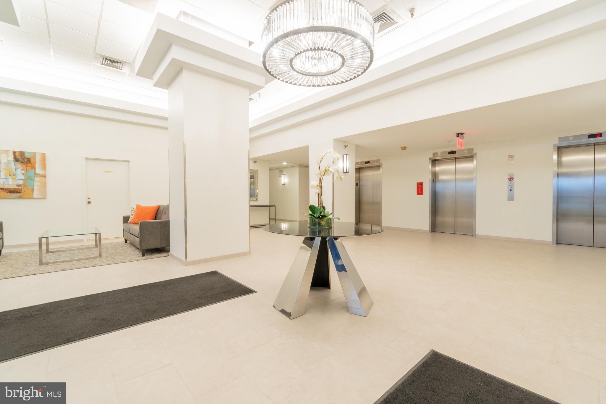 ENCORE OF MCLEAN - Residential Lease