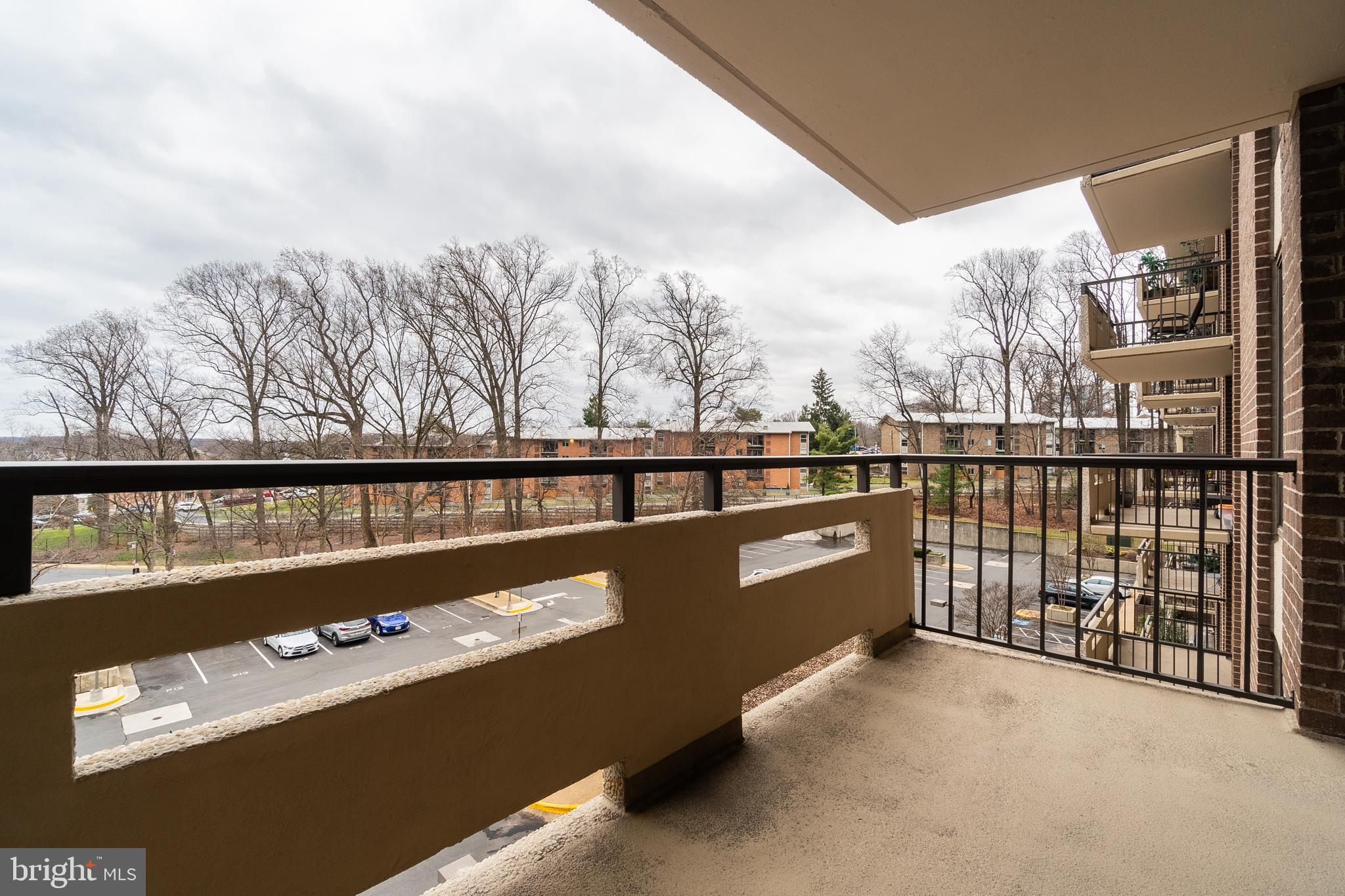 ENCORE OF MCLEAN - Residential Lease