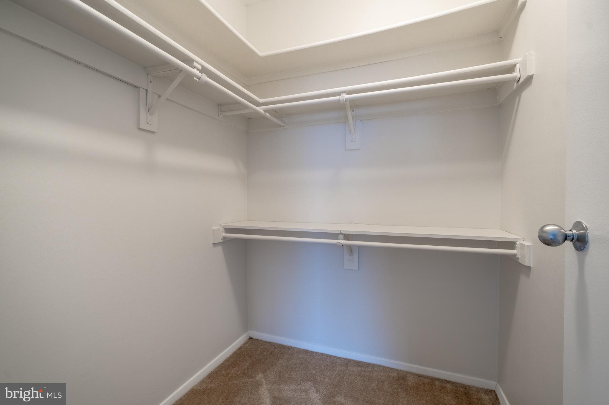ENCORE OF MCLEAN - Residential Lease