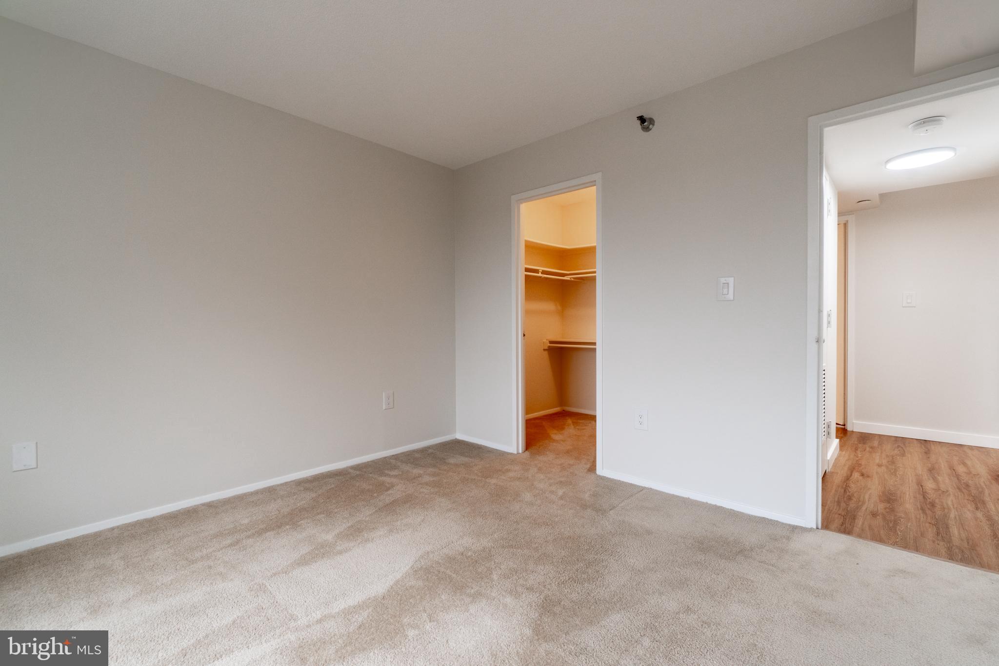 ENCORE OF MCLEAN - Residential Lease
