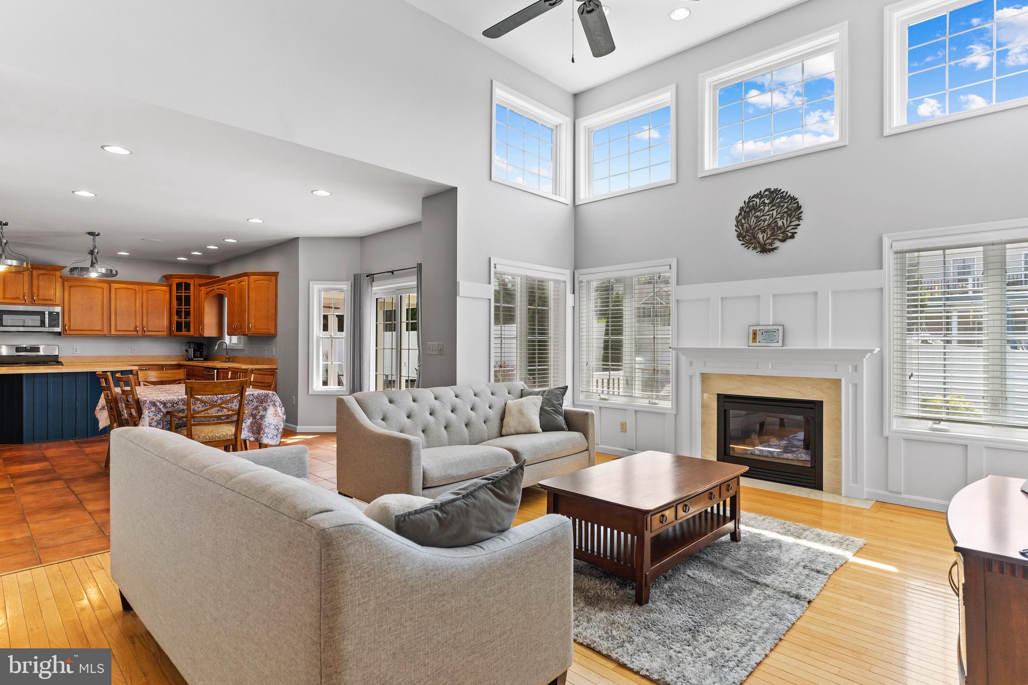 MOUNTAIN CREST - Residential