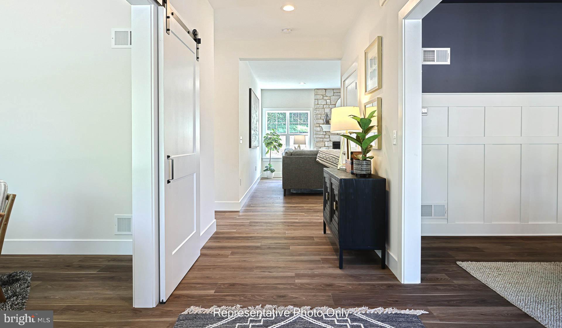 MOUNTAIN VIEW ESTATES - Residential