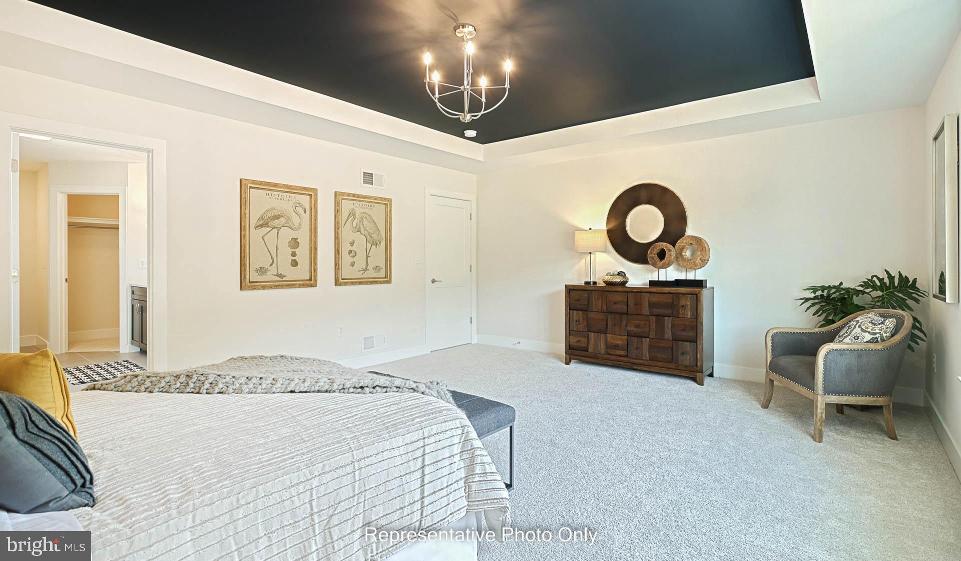 MOUNTAIN VIEW ESTATES - Residential