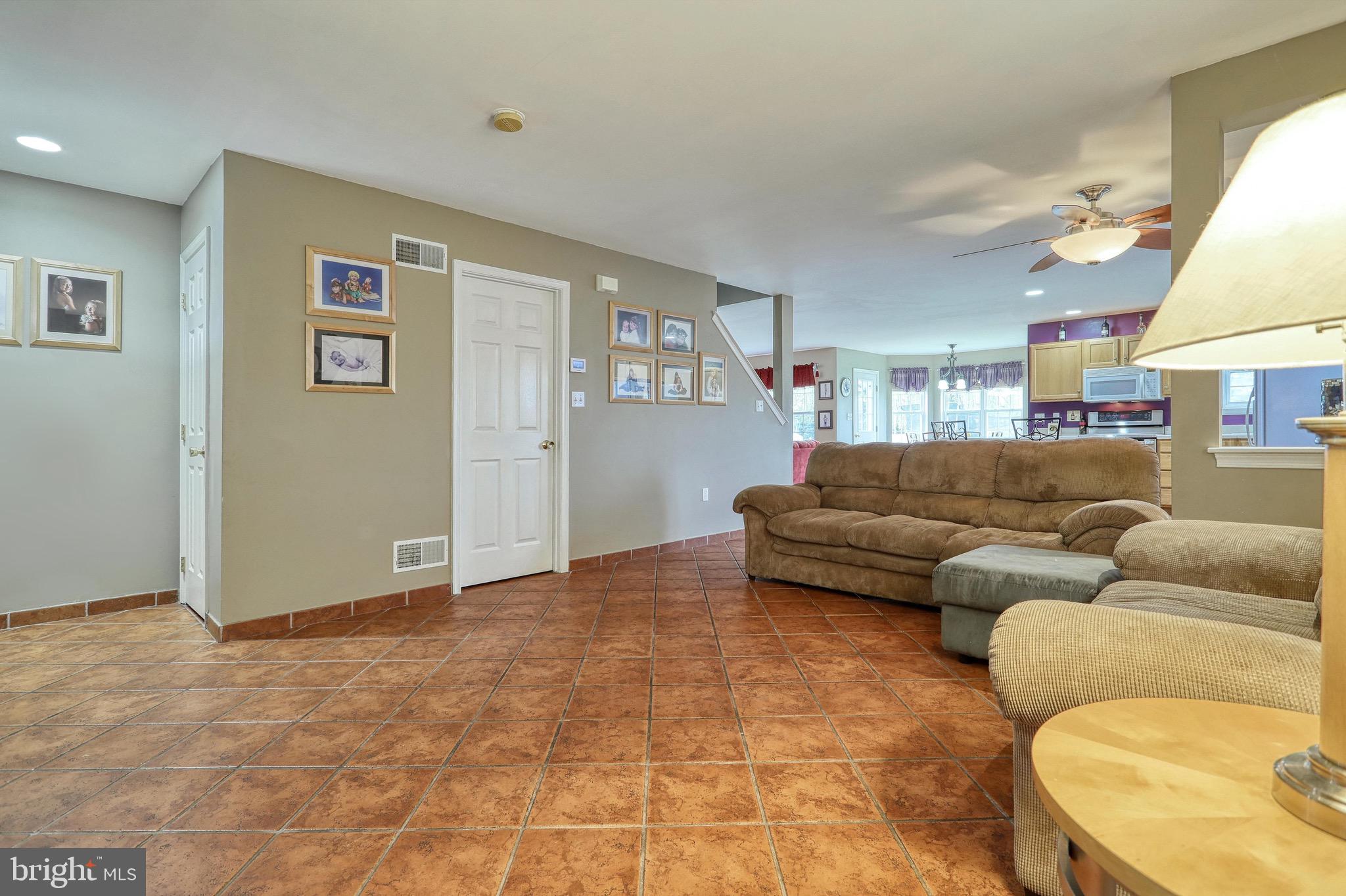 BLOSSOM HILL - Residential