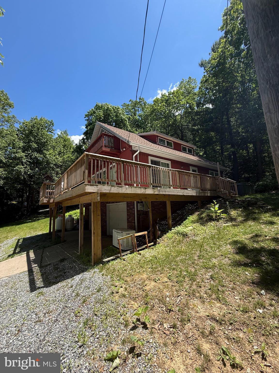 CALADONIA  ACRES - Residential