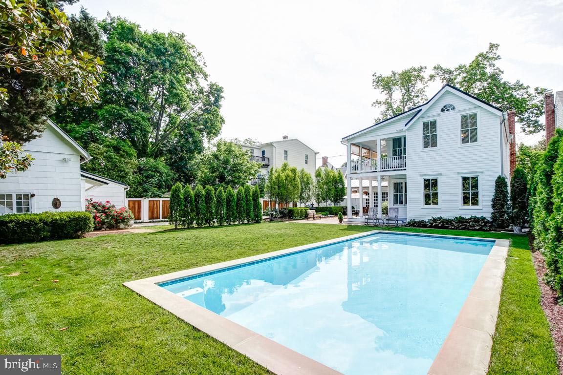 HISTORIC DISTRICT - Residential