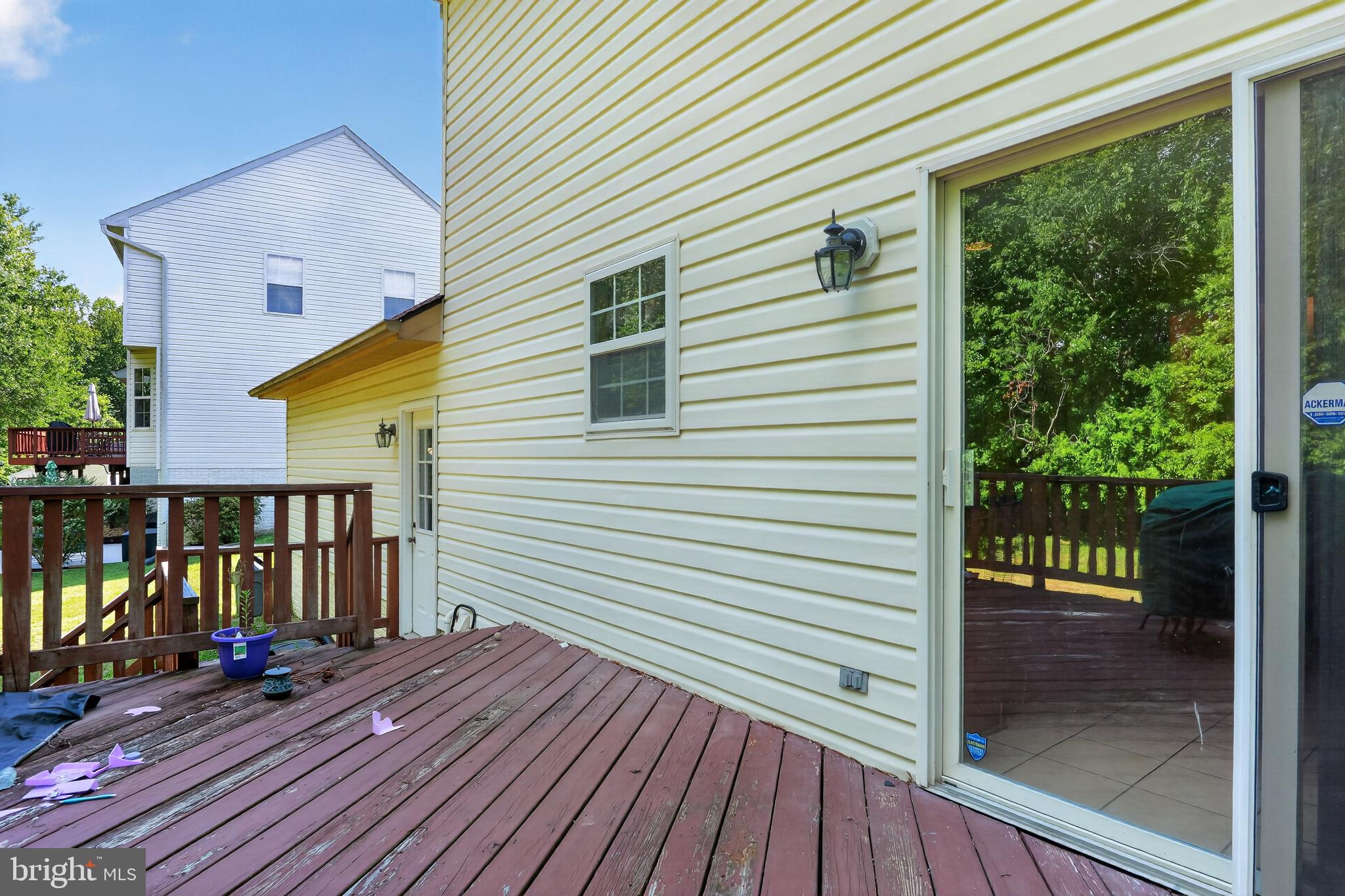 MARLBORO WOODS - Residential