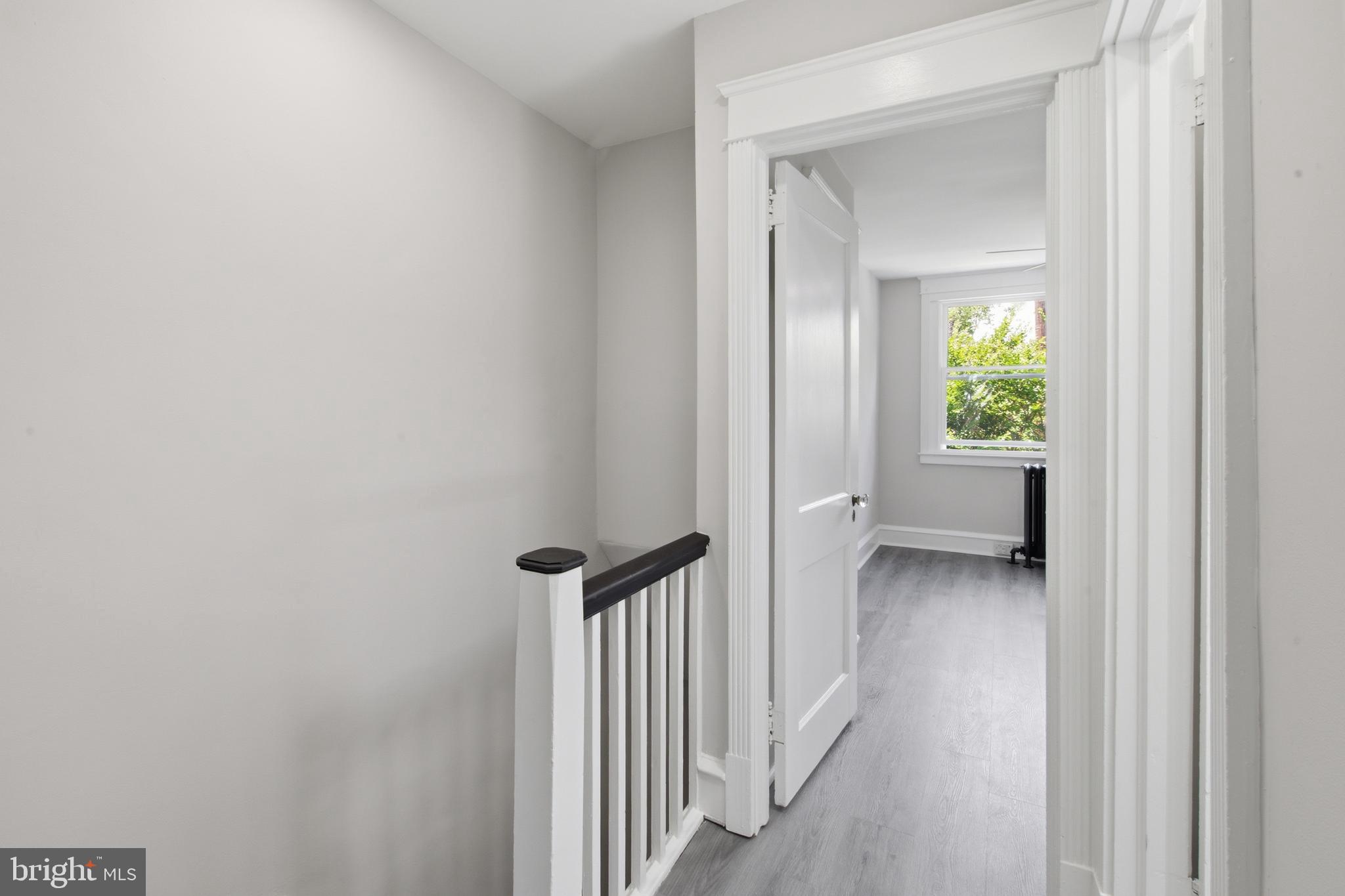 EAST FALLS - Residential