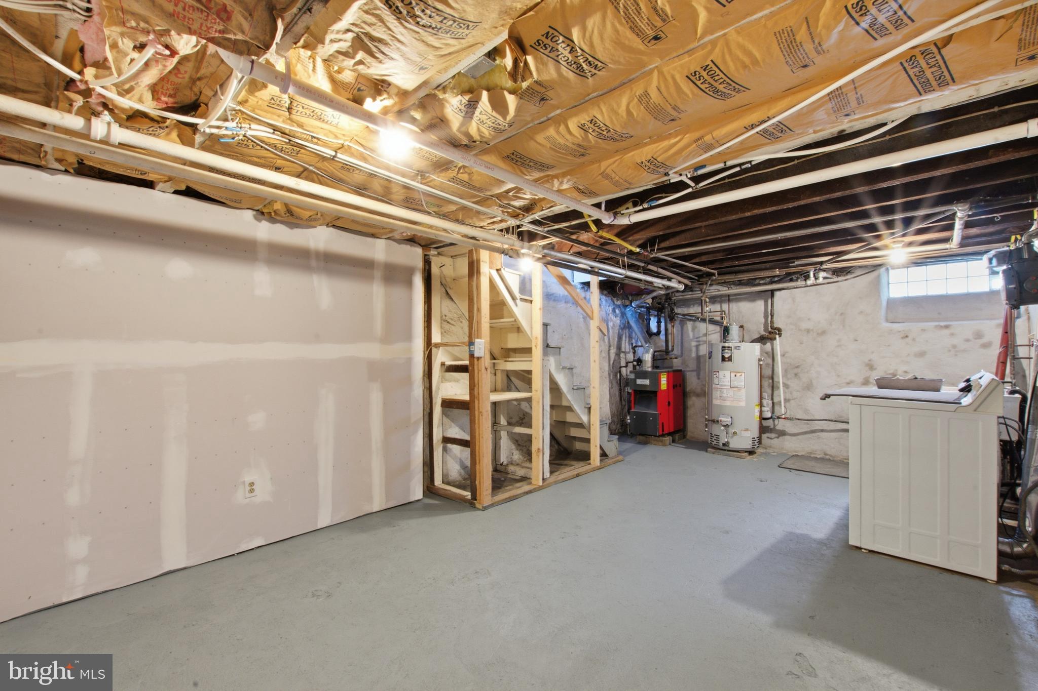 EAST FALLS - Residential