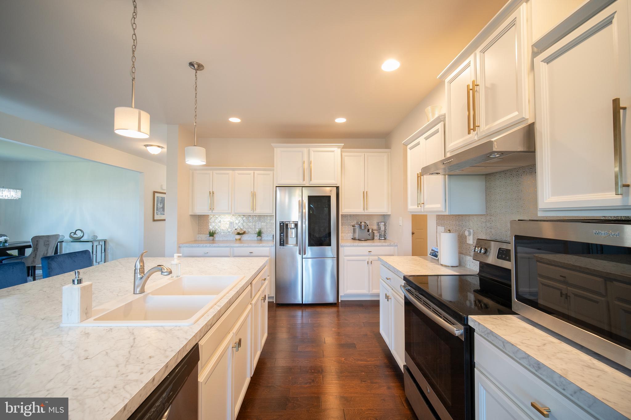 SPRING HILL - Residential