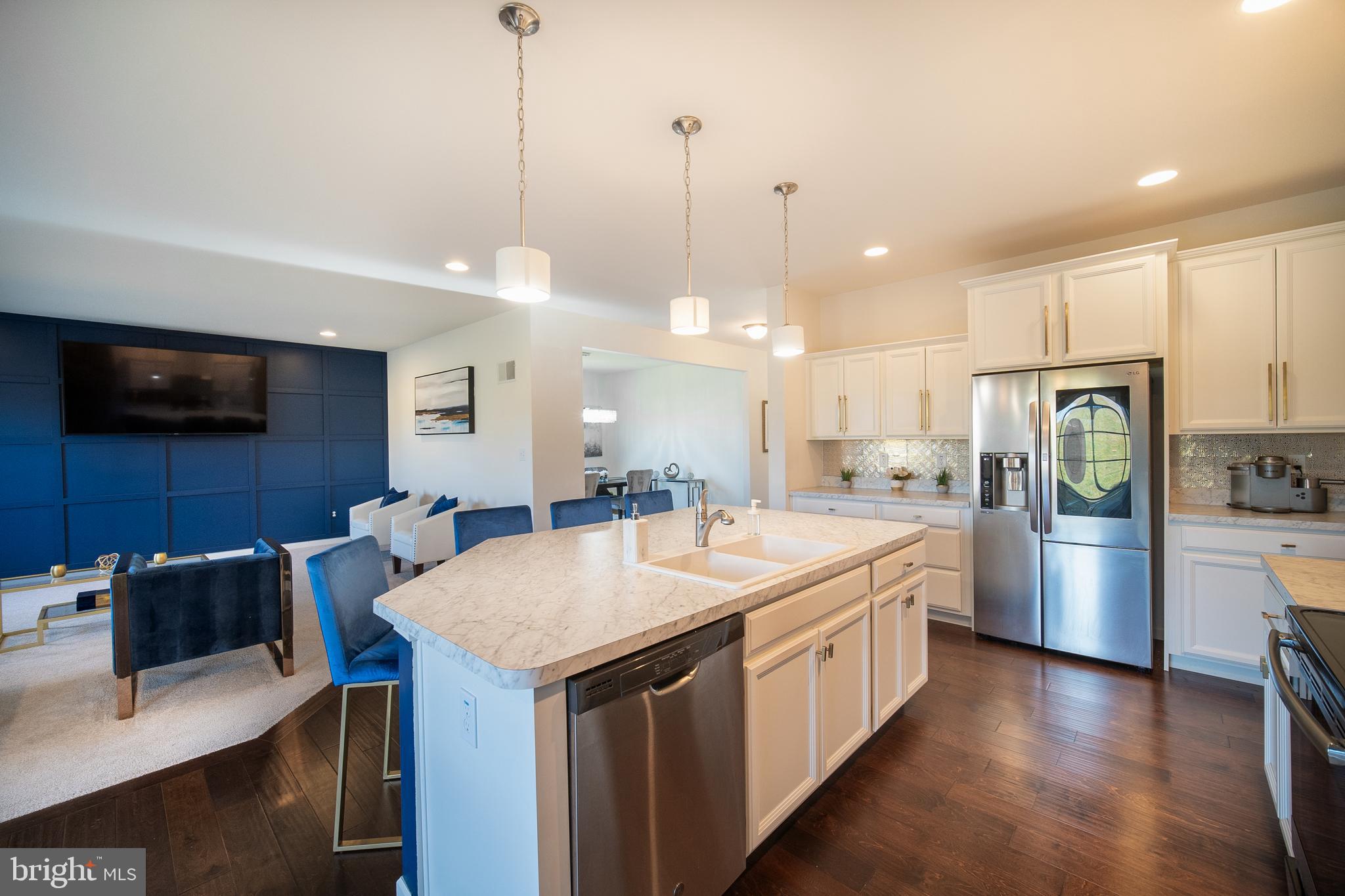 SPRING HILL - Residential