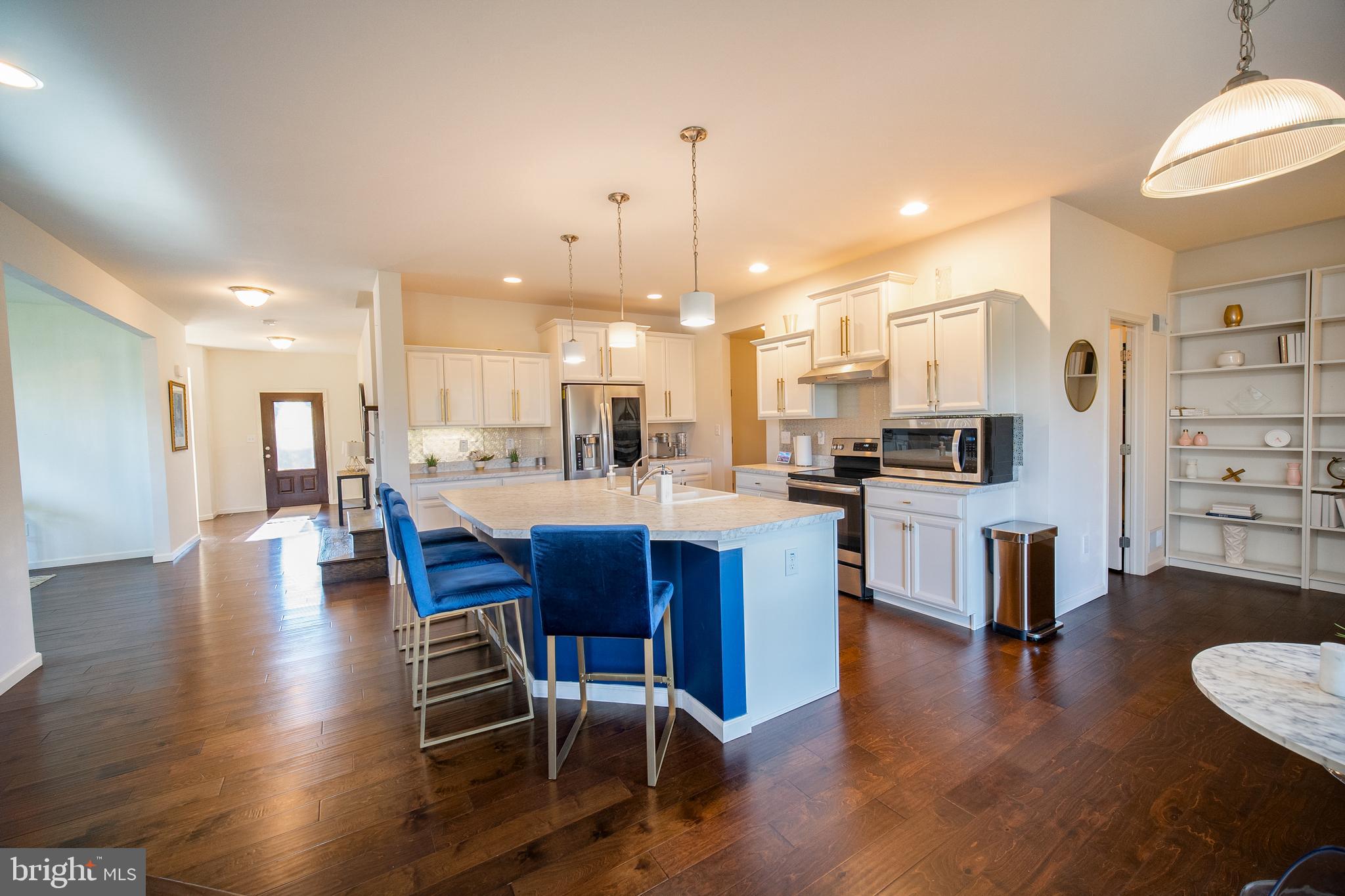 SPRING HILL - Residential