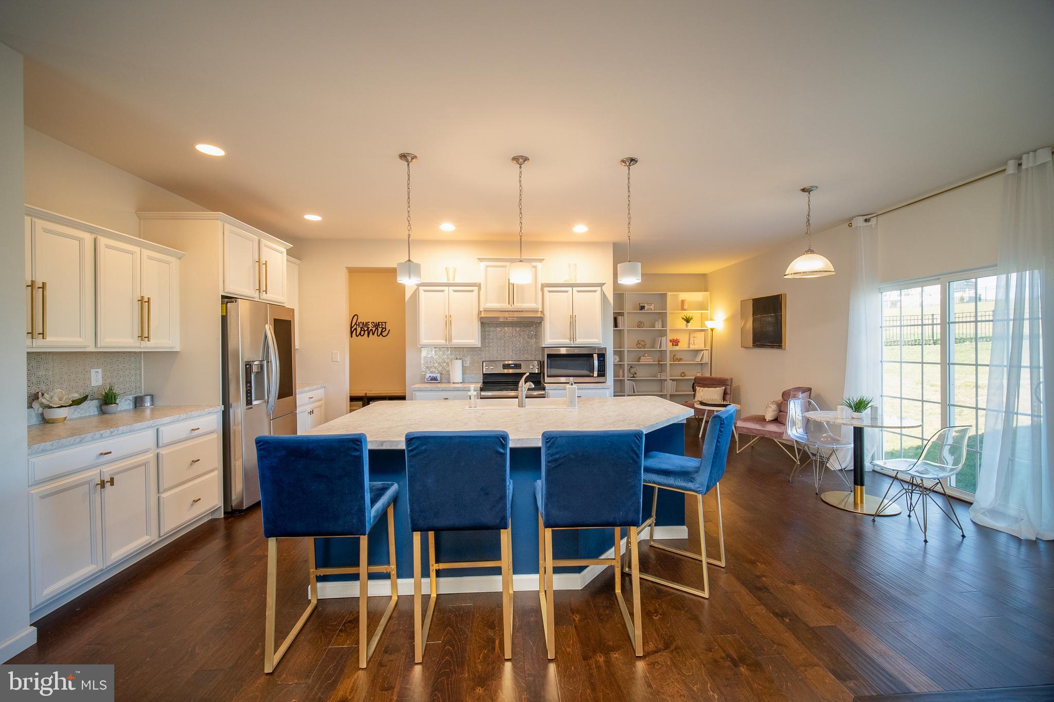 SPRING HILL - Residential