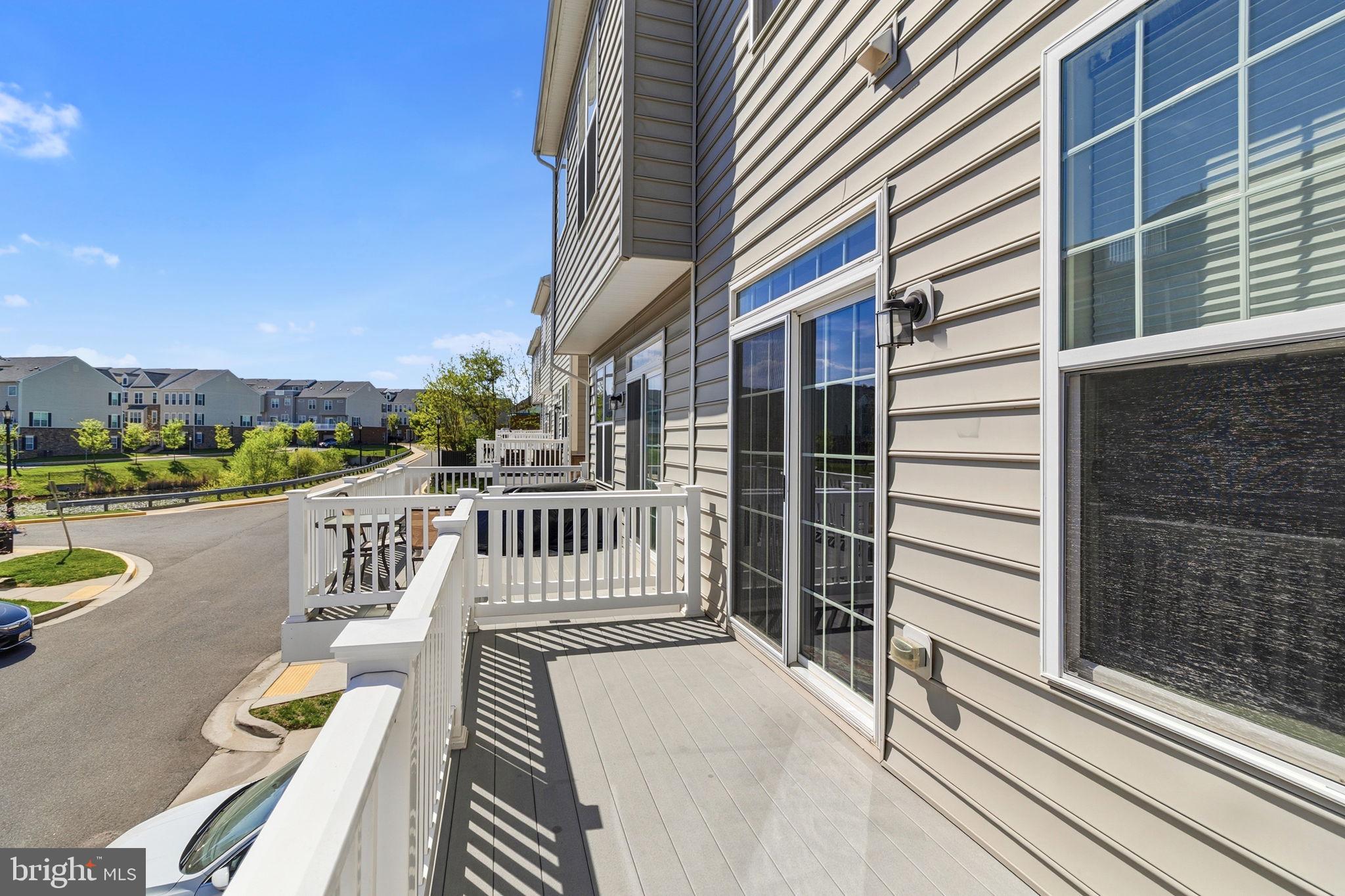 WOOD GLEN - Residential