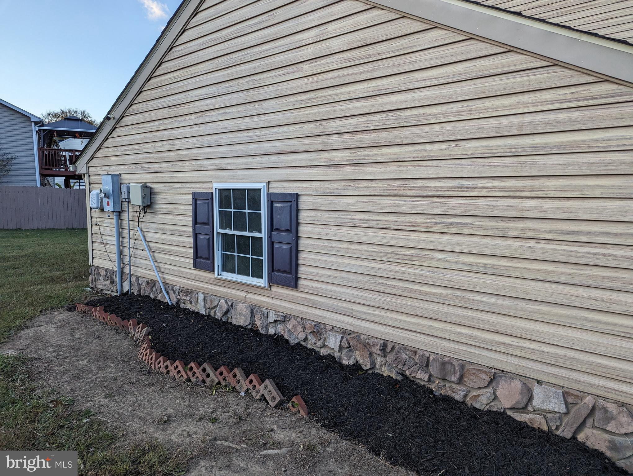 SOUTH OAKS - Residential