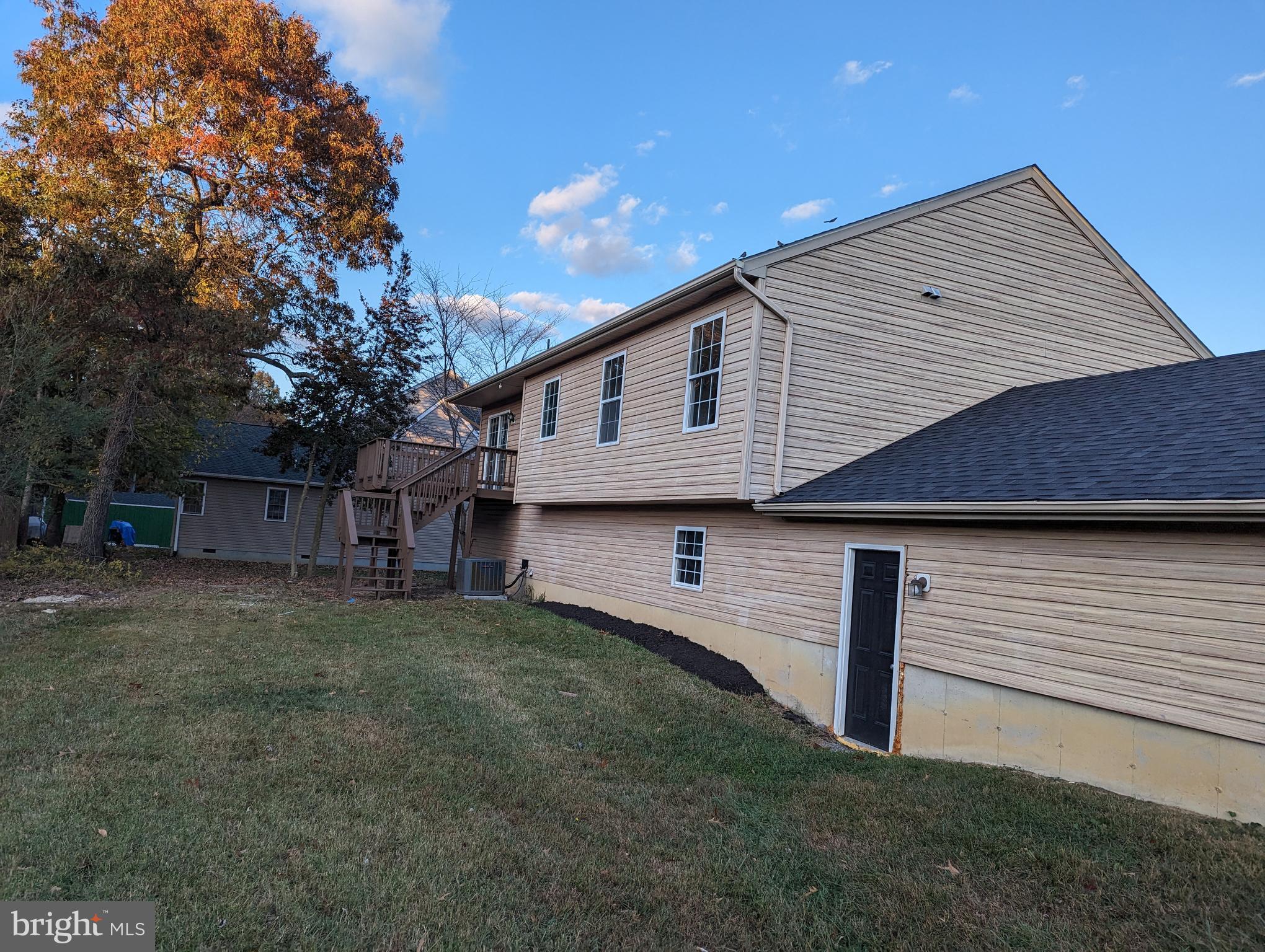 SOUTH OAKS - Residential