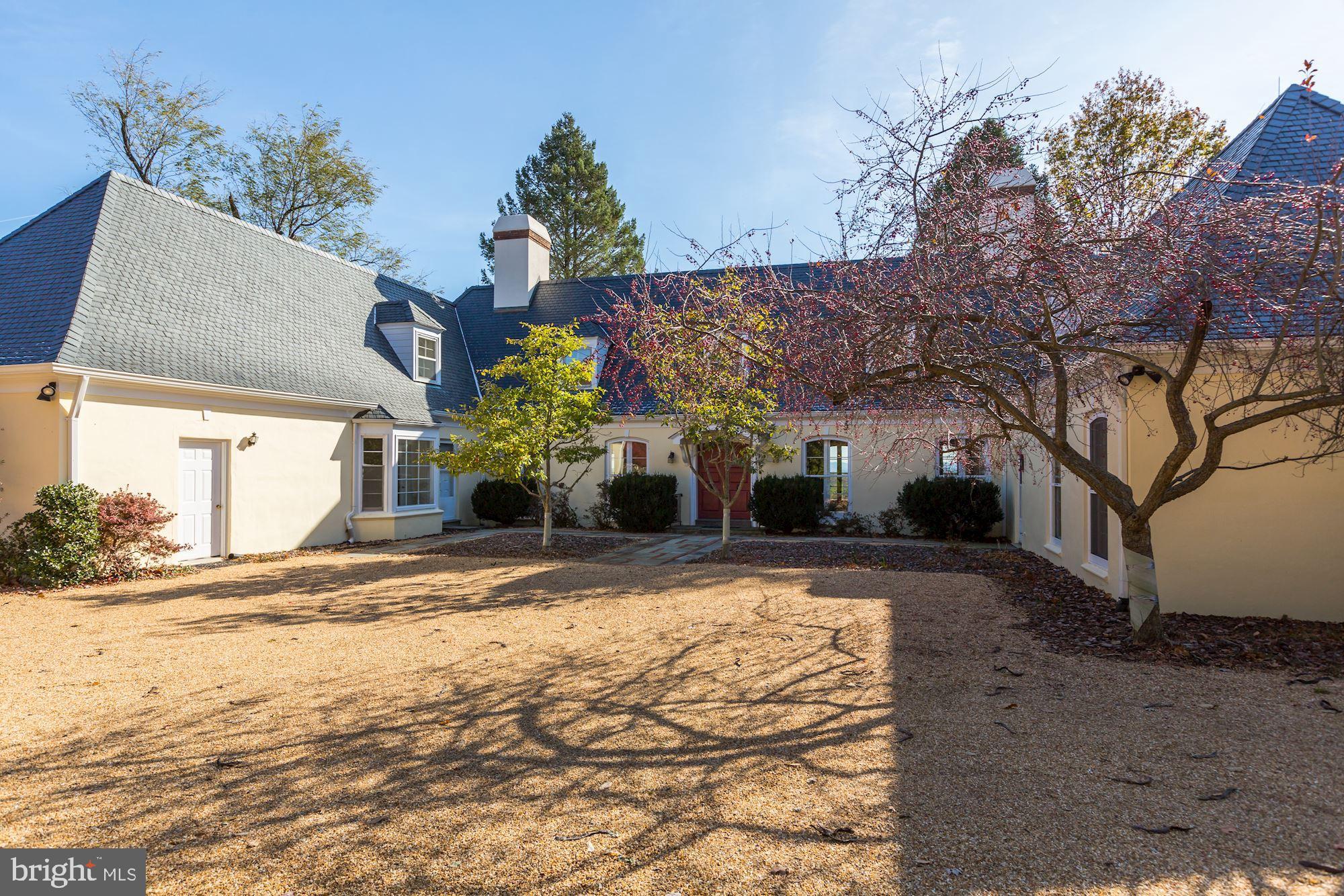 UPPERVILLE - Residential