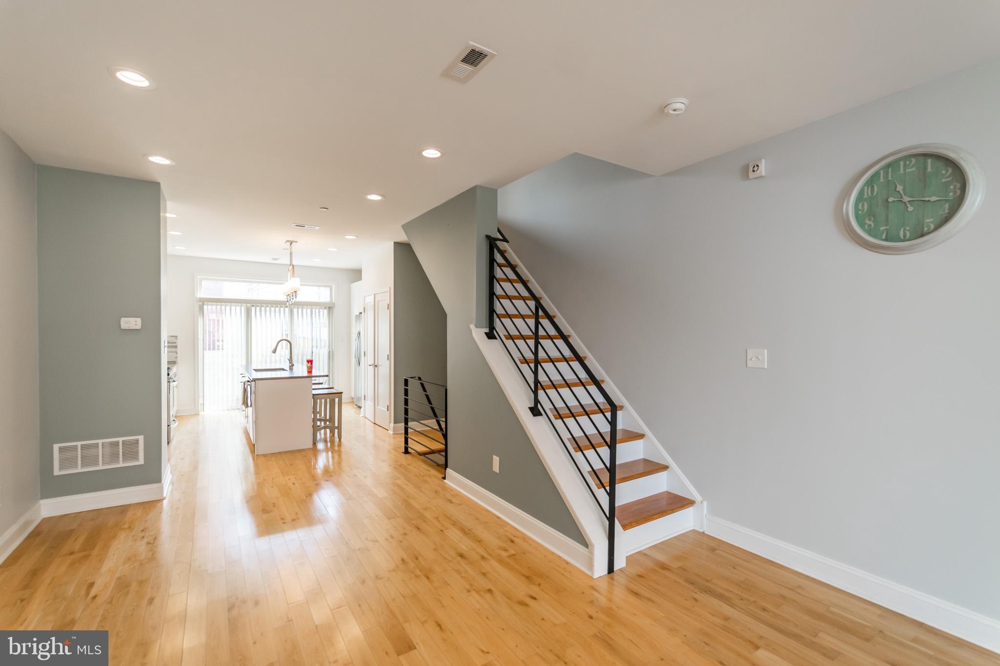 POINT BREEZE - Residential Lease