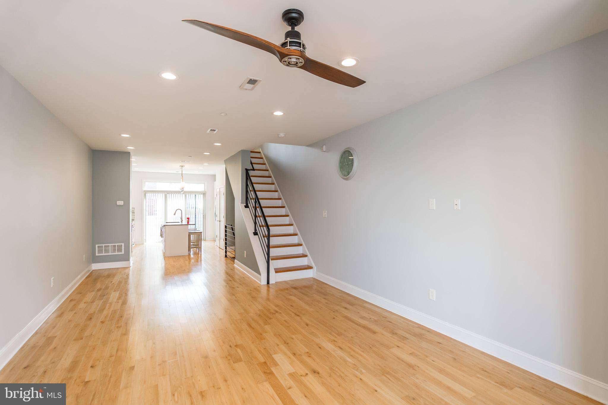 POINT BREEZE - Residential Lease