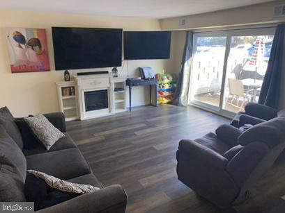 WESTTOWN MEWS - Residential Lease