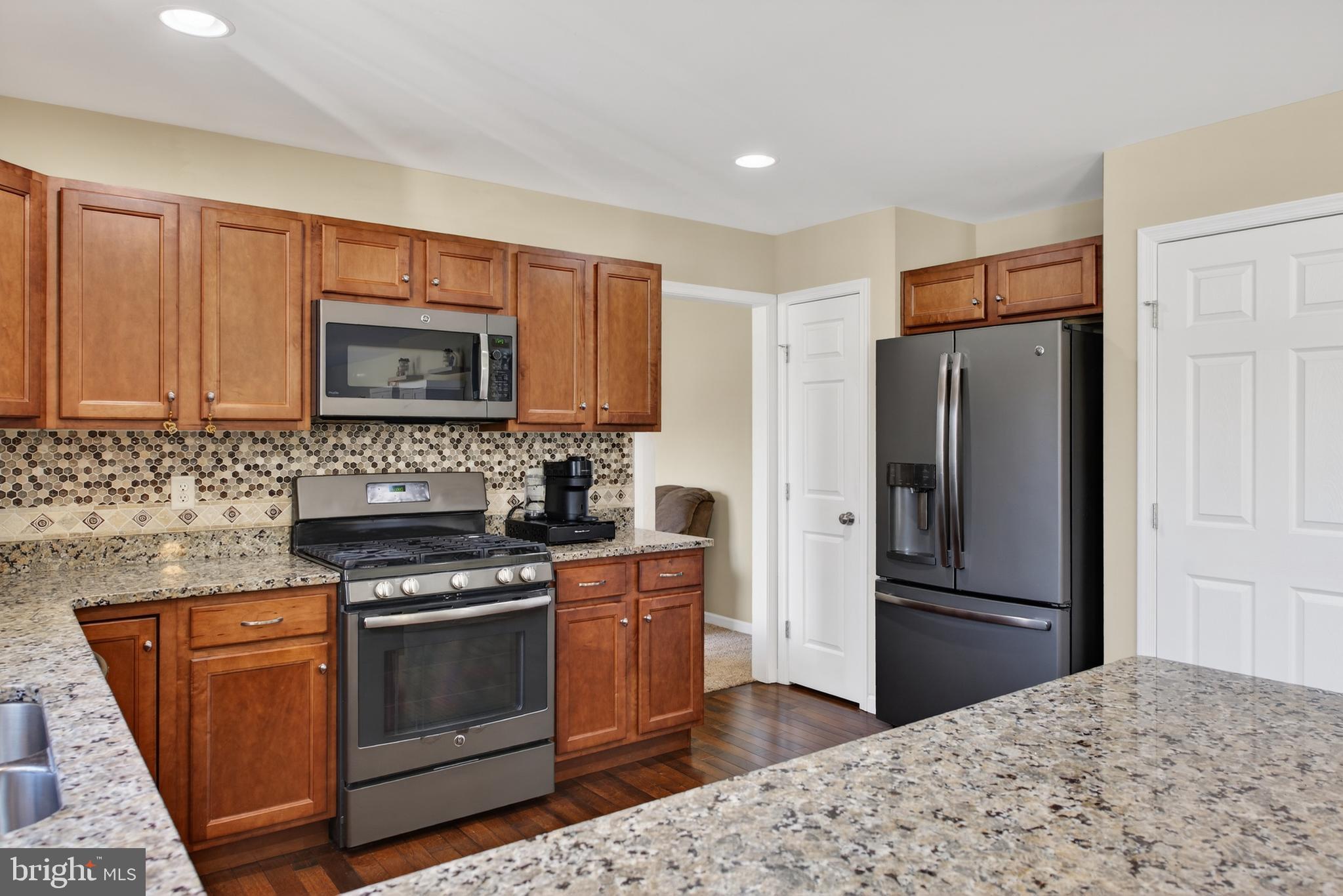 OLDE SOUTH CROSSING - Residential