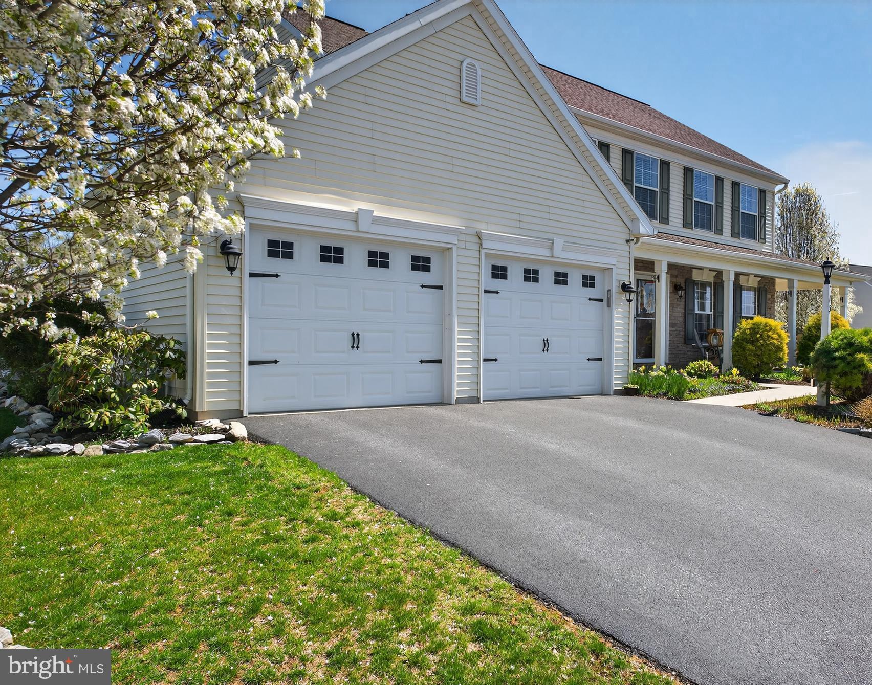 OLDE SOUTH CROSSING - Residential