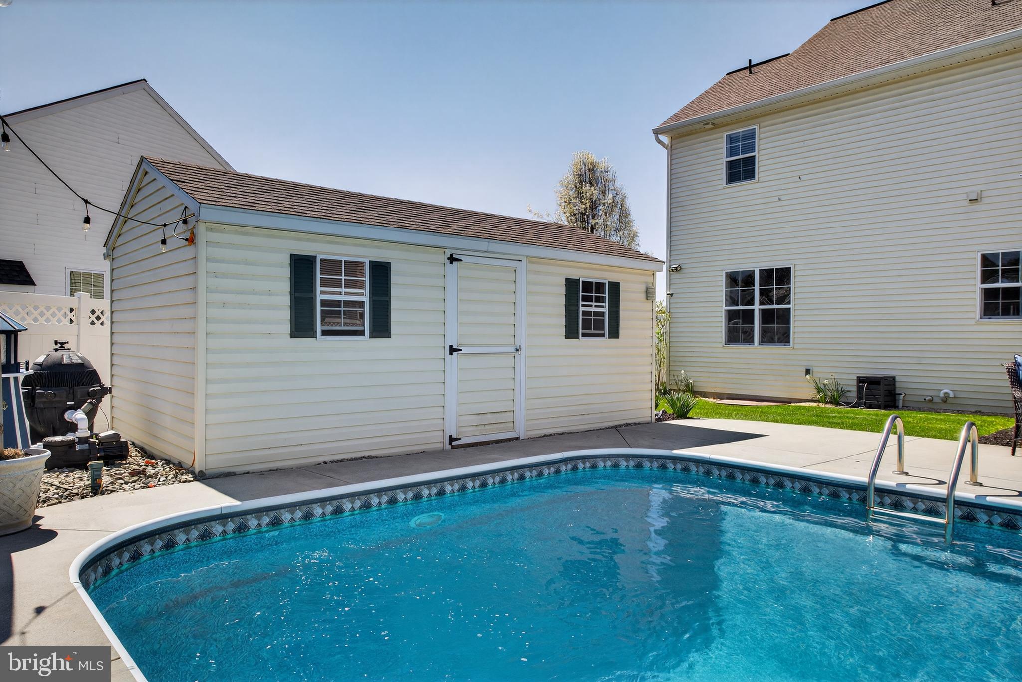 OLDE SOUTH CROSSING - Residential