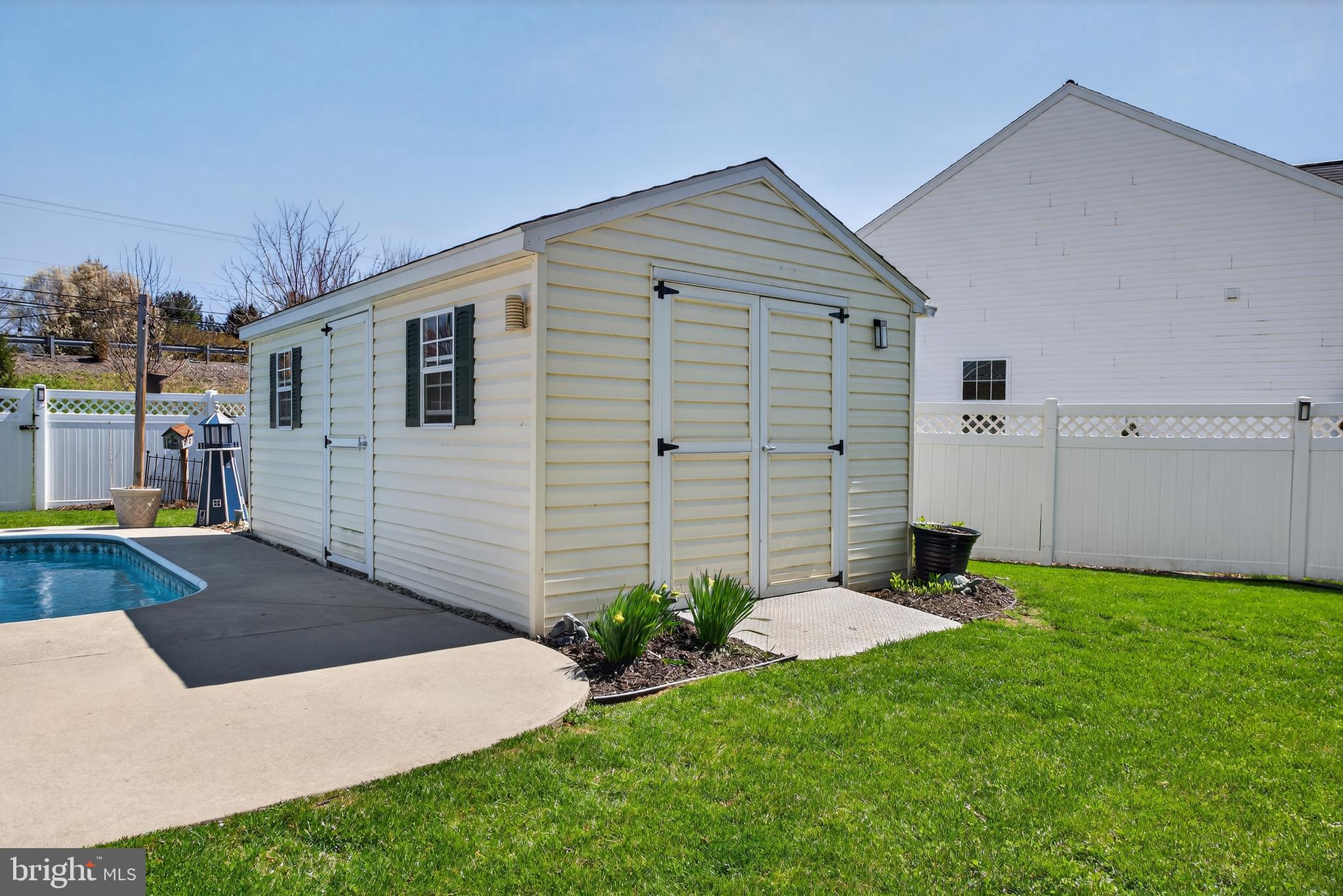 OLDE SOUTH CROSSING - Residential