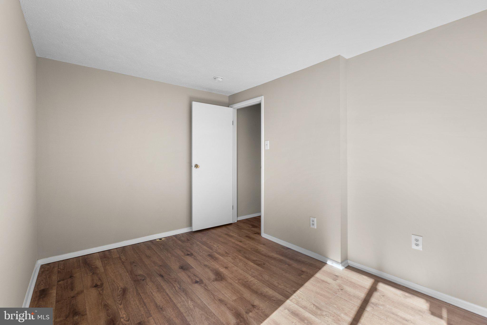 DAMASCUS VALLEY PARK - Residential