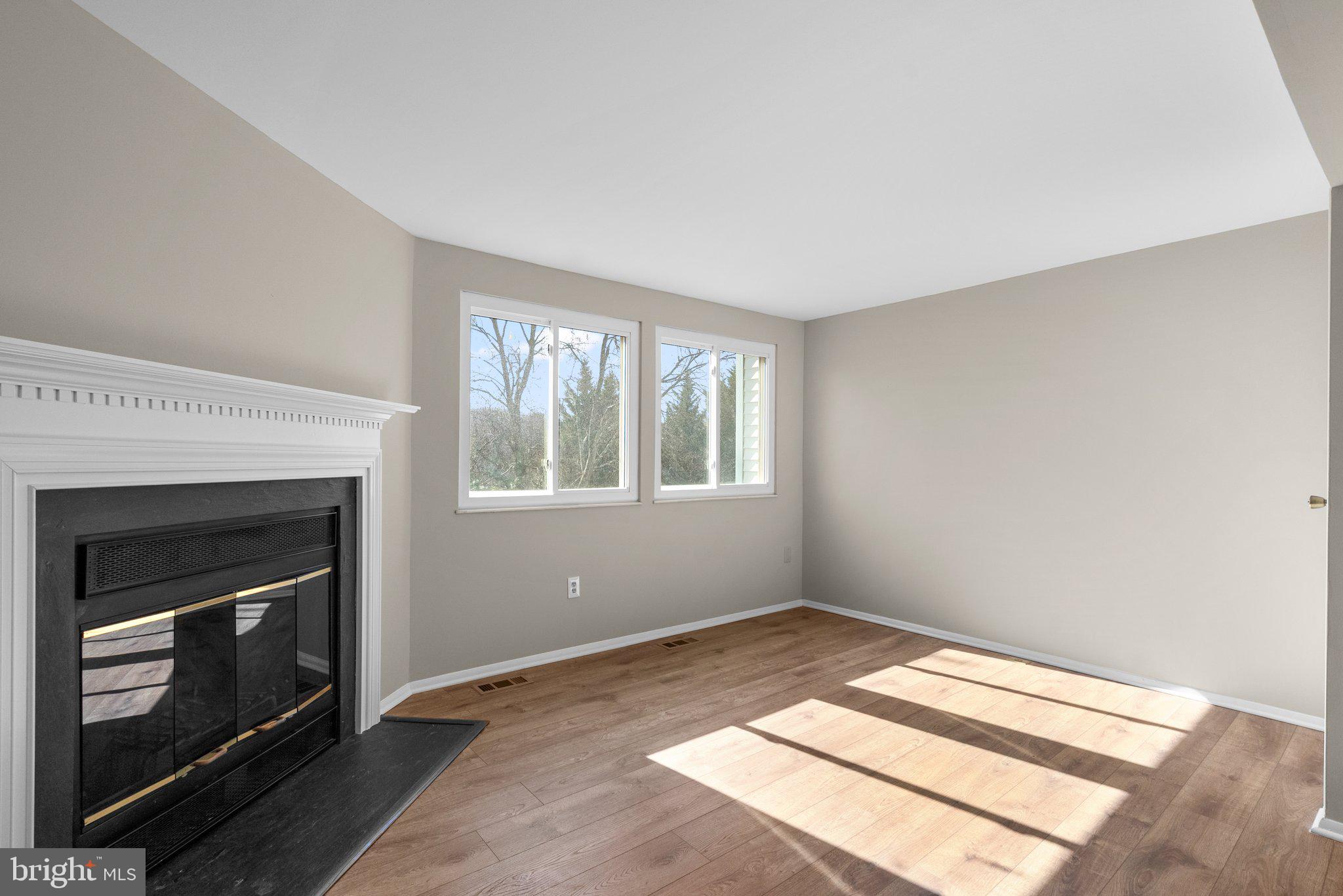 DAMASCUS VALLEY PARK - Residential