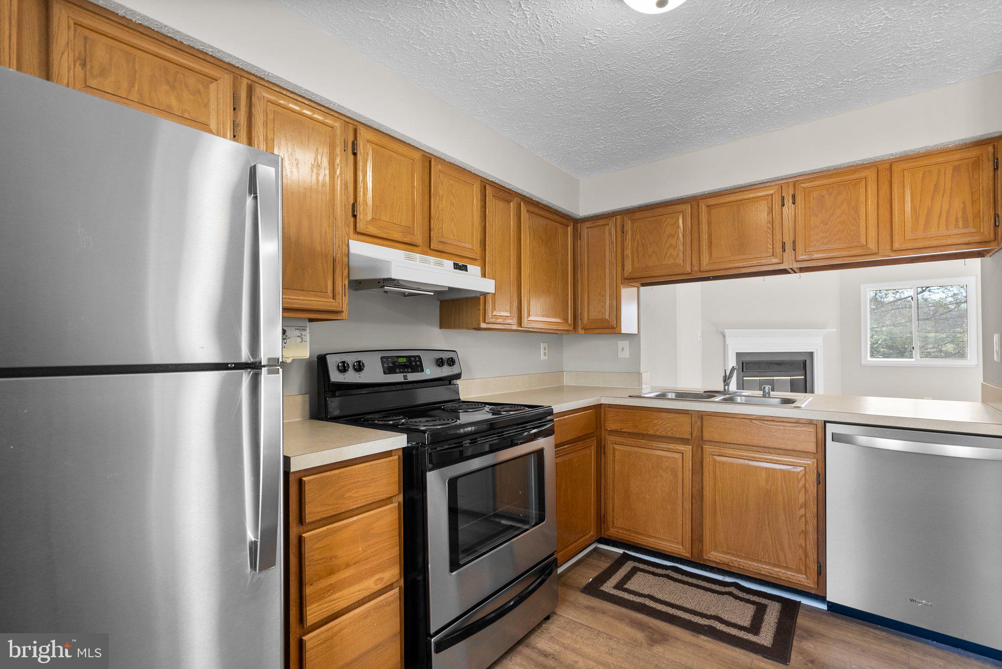 DAMASCUS VALLEY PARK - Residential
