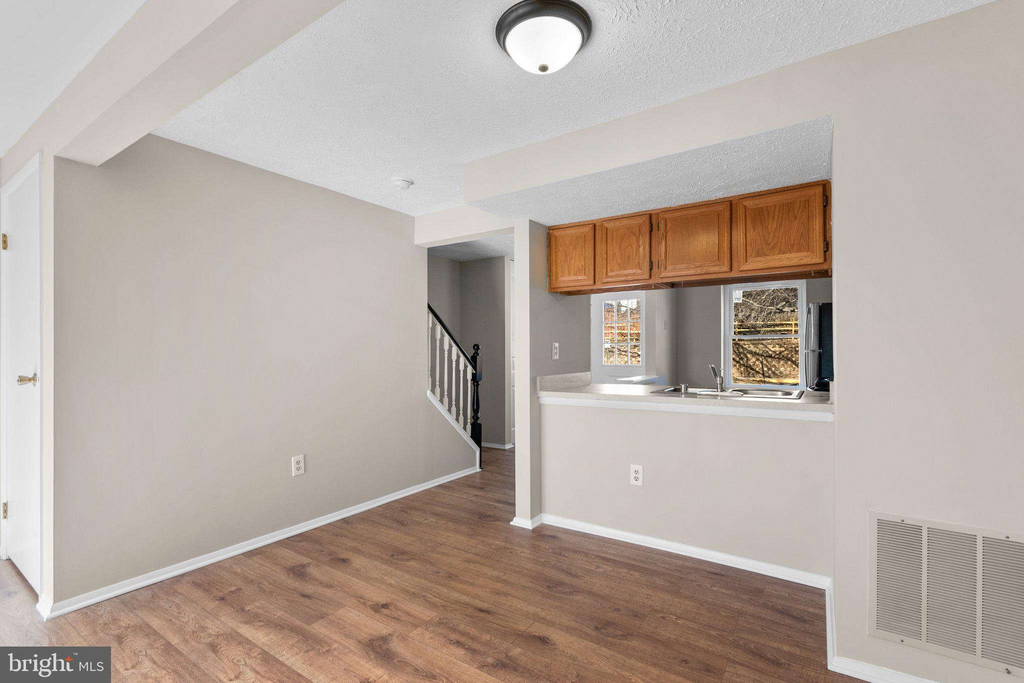 DAMASCUS VALLEY PARK - Residential
