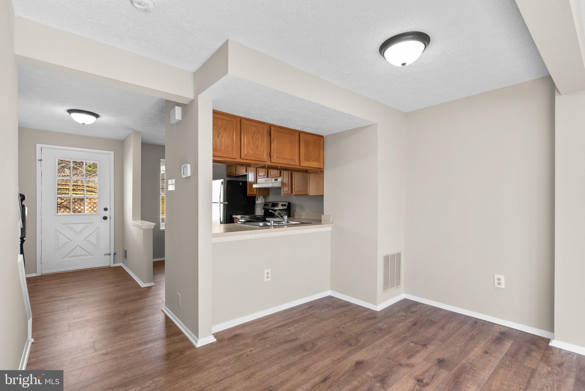 DAMASCUS VALLEY PARK - Residential
