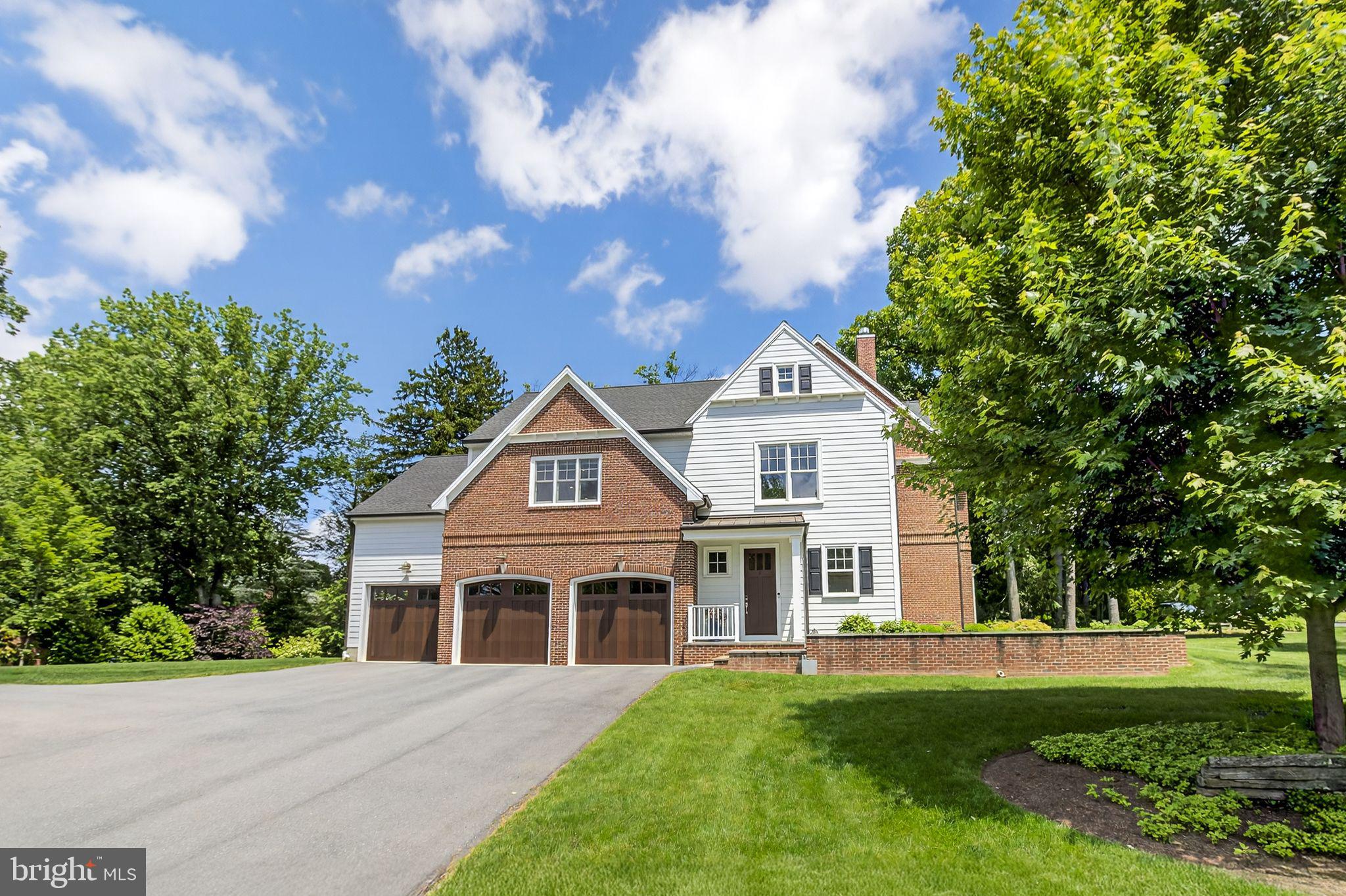 SCHOOL LANE HILLS - Residential