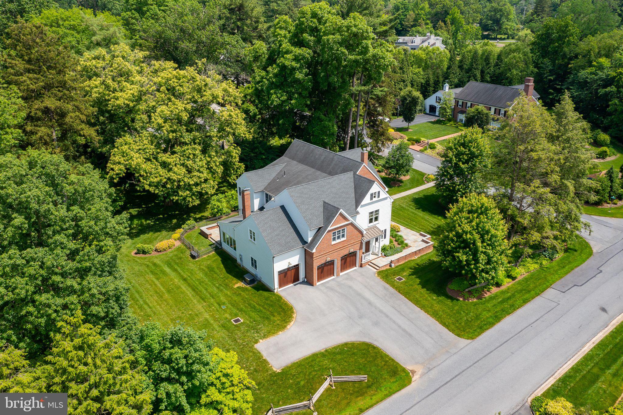 SCHOOL LANE HILLS - Residential