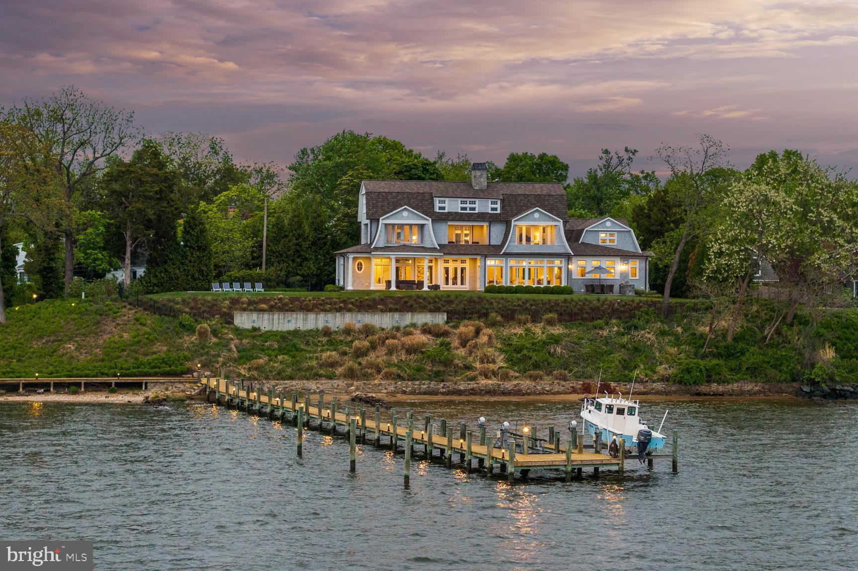 WILD ROSE SHORES - Residential