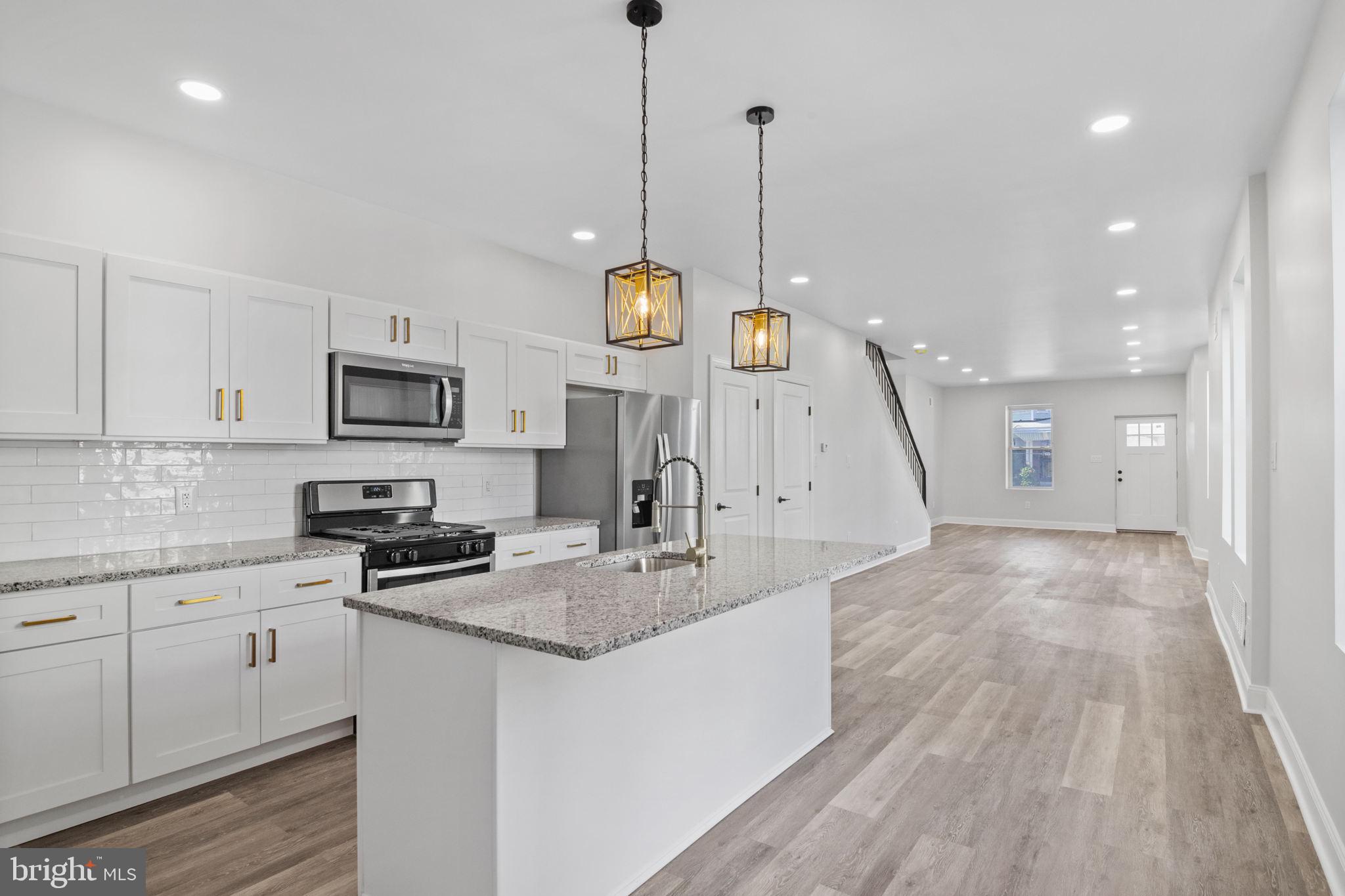 COBBS CREEK - Residential