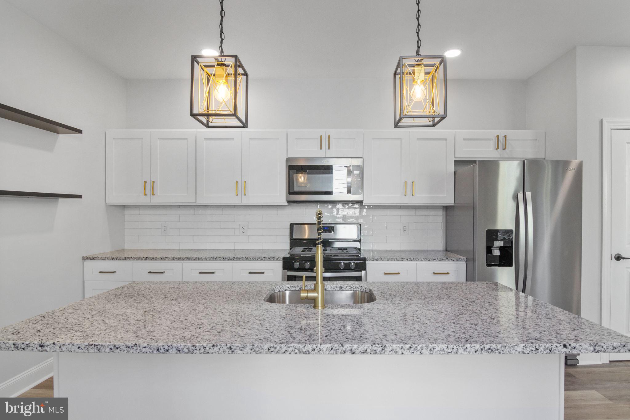 COBBS CREEK - Residential