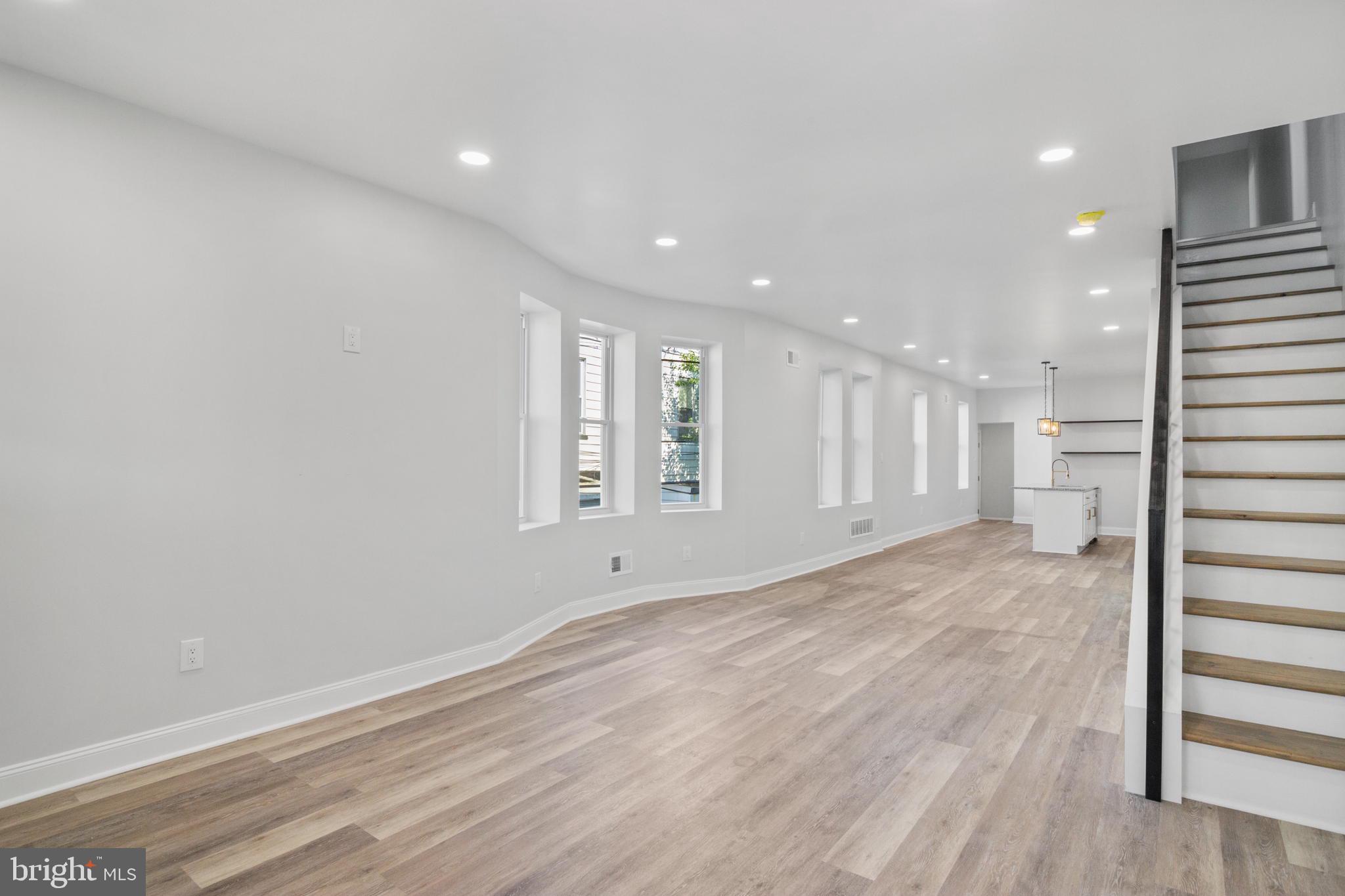 COBBS CREEK - Residential