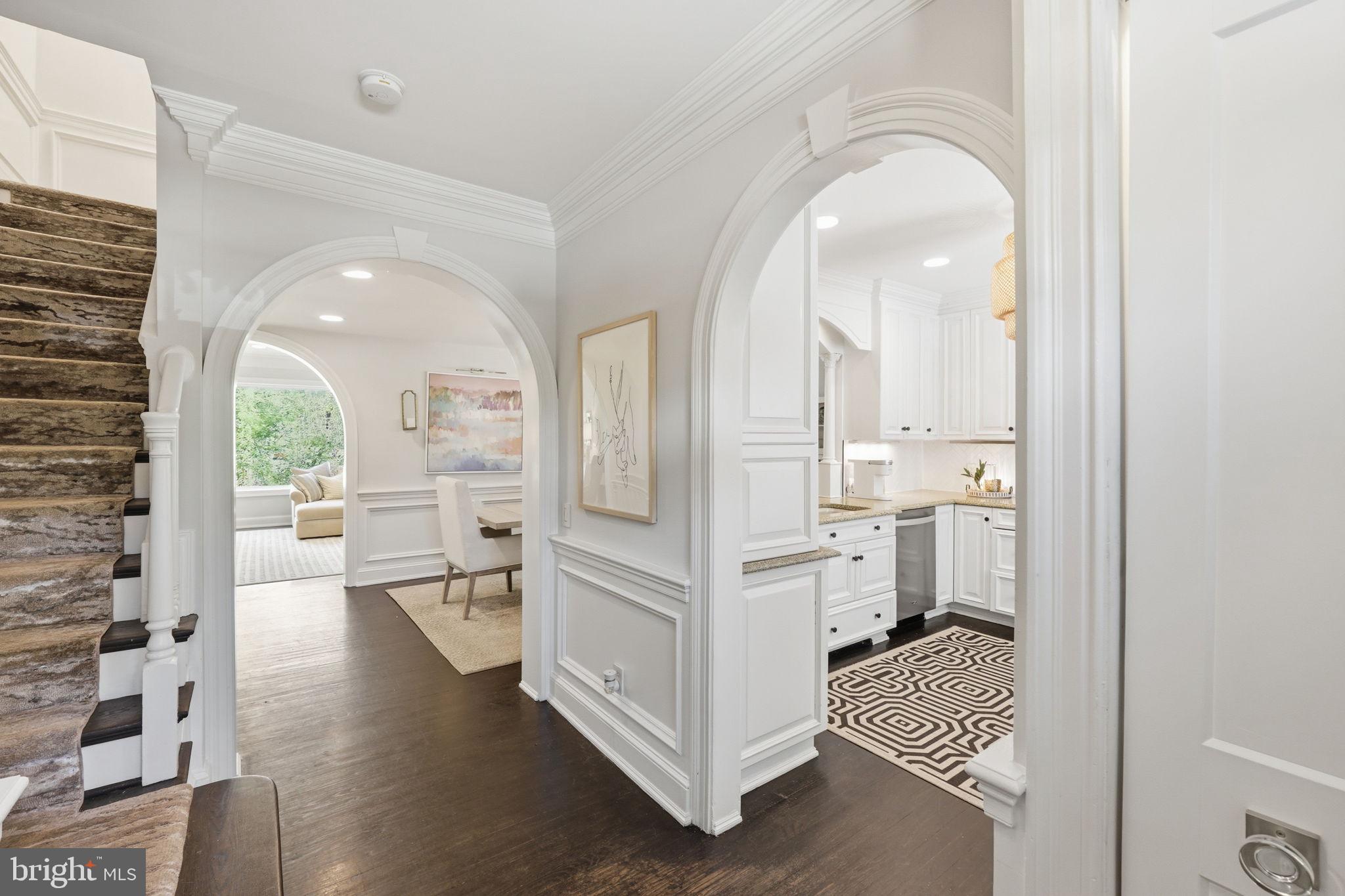 HAMLET PLACE - Residential