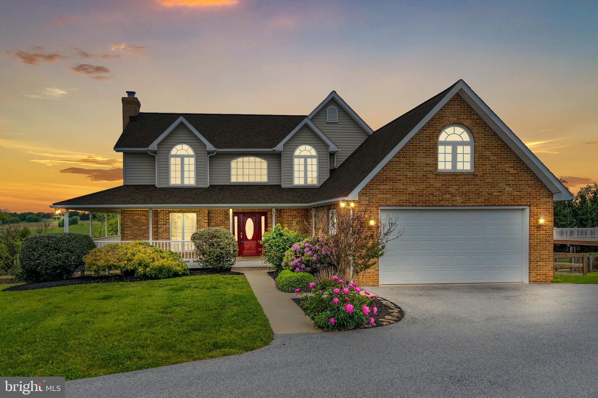 BREEZEWOOD ESTATES - Residential