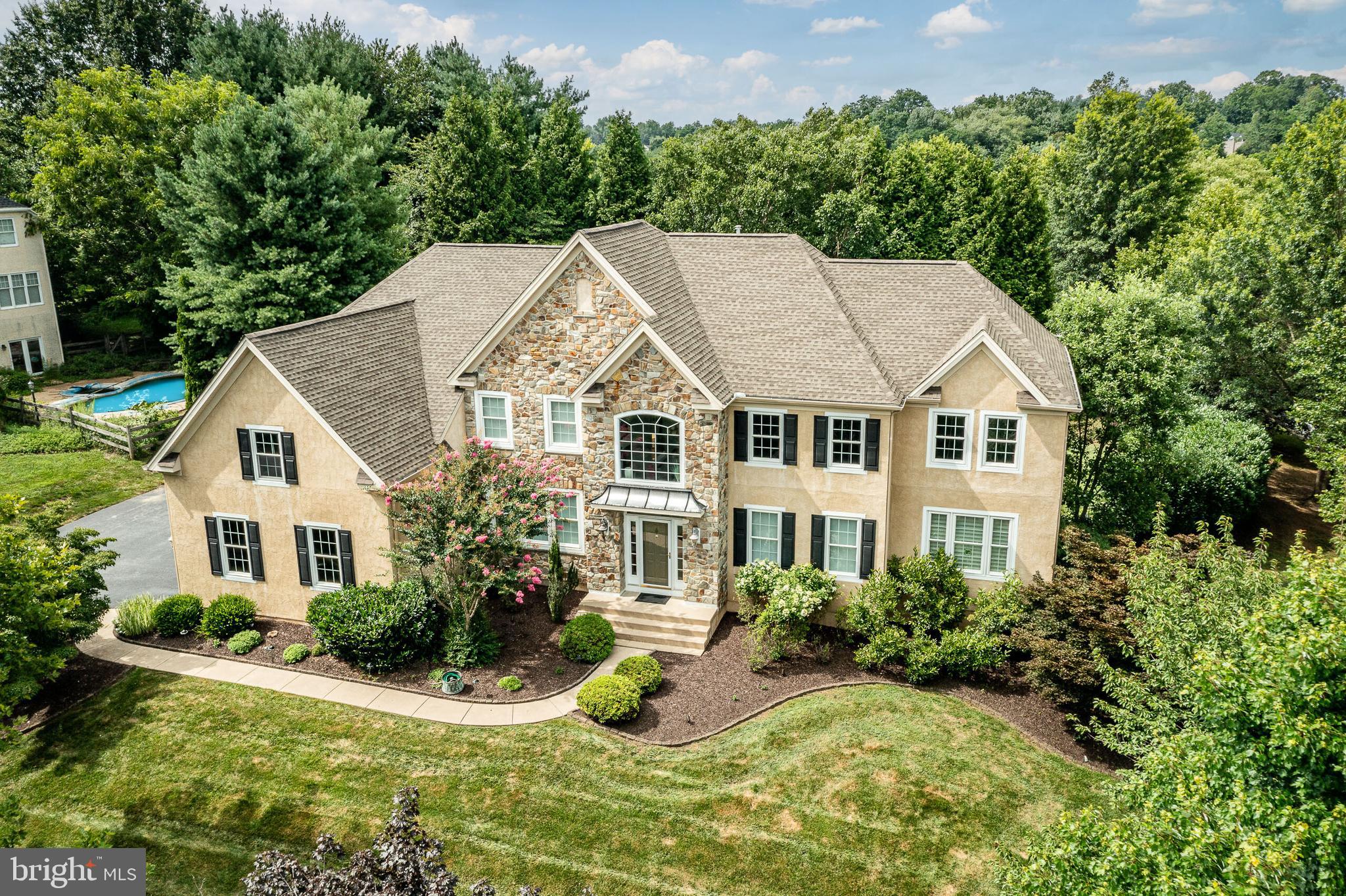 STEEPLECHASE - Residential
