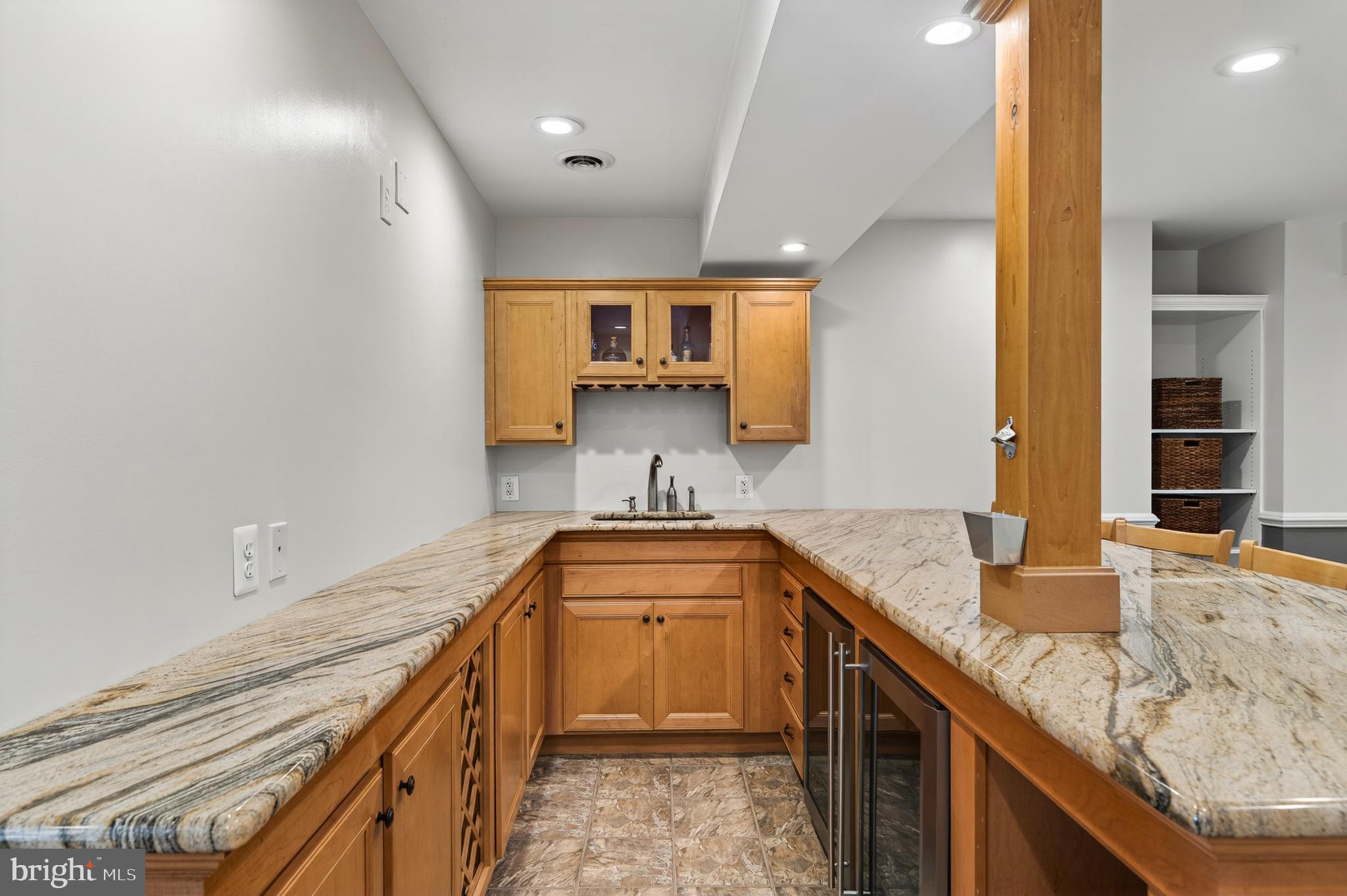 OLD MILL POINTE - Residential
