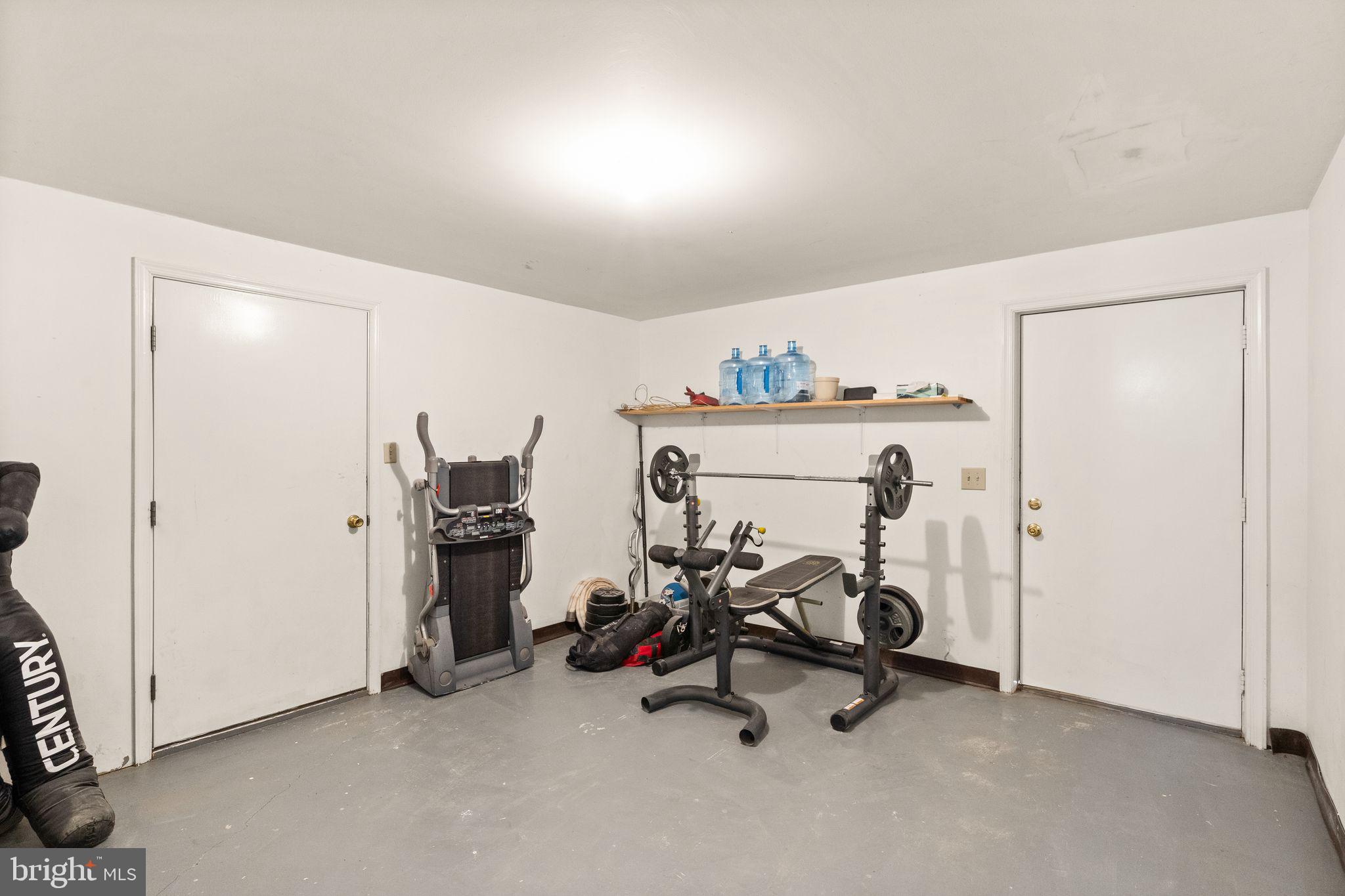 REYNOLDS ESTATES - Residential