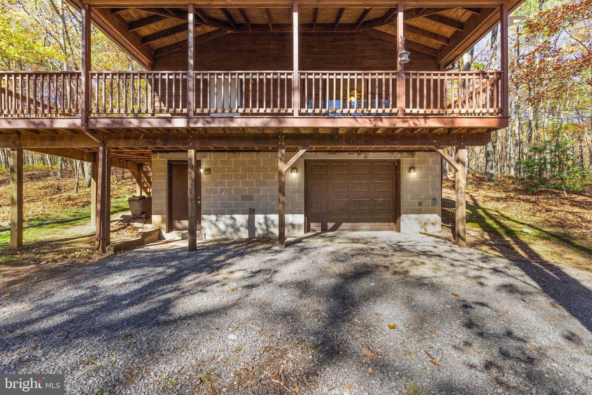 REYNOLDS ESTATES - Residential