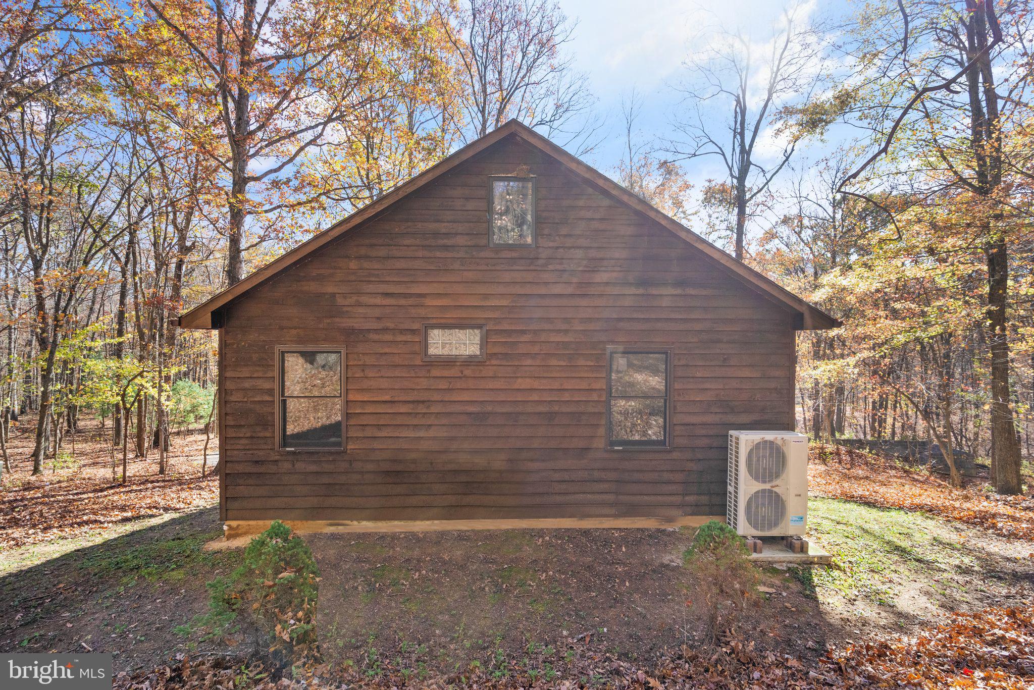 REYNOLDS ESTATES - Residential