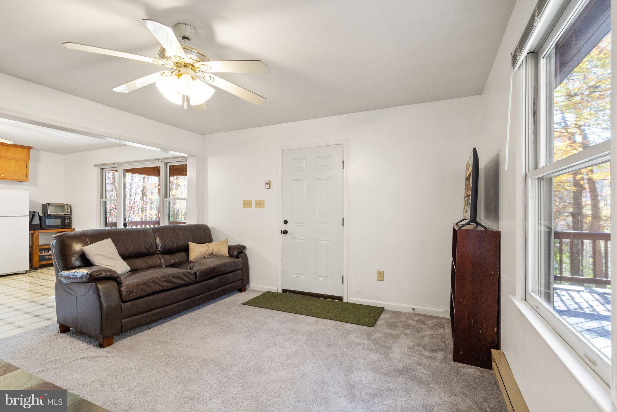 REYNOLDS ESTATES - Residential