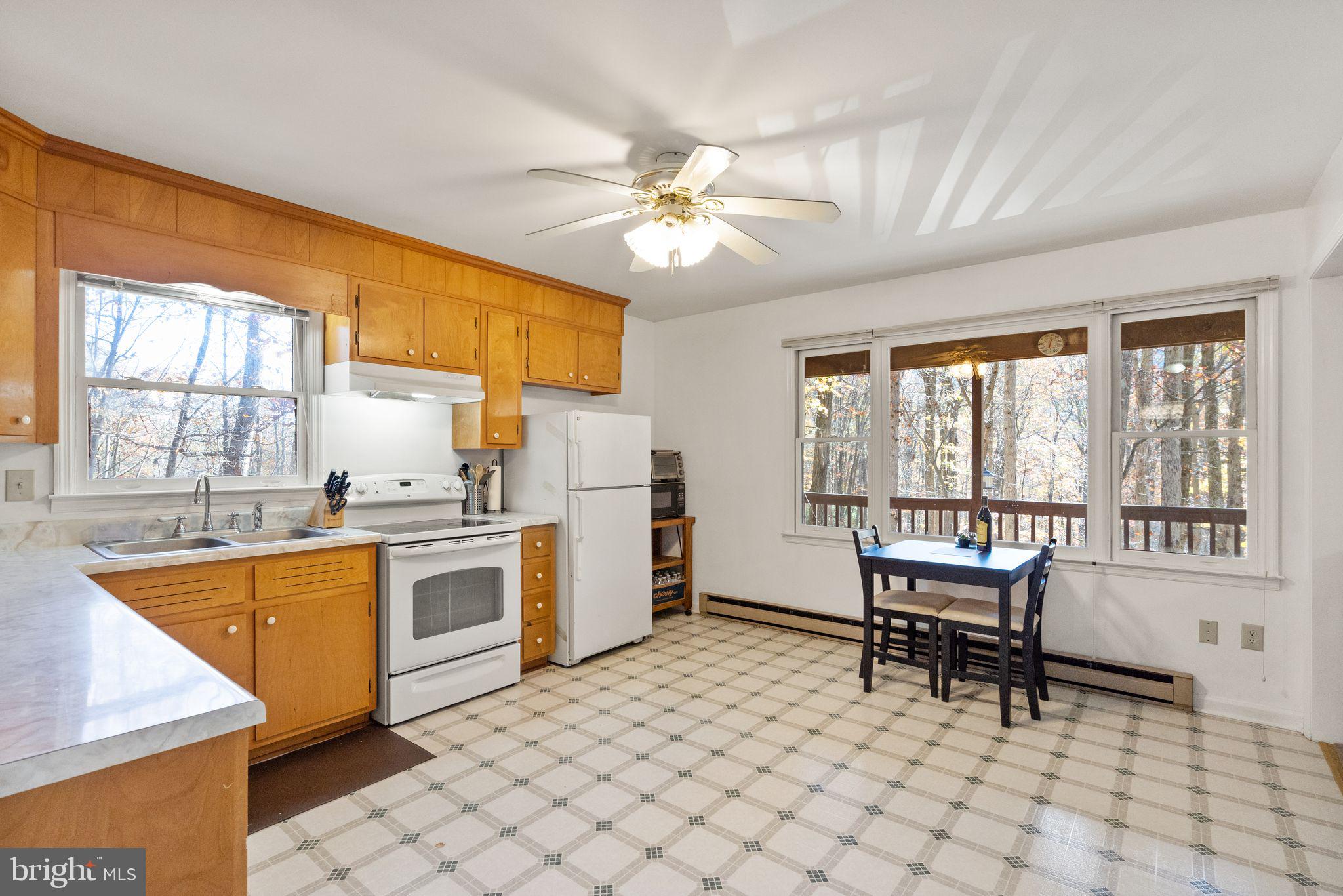 REYNOLDS ESTATES - Residential