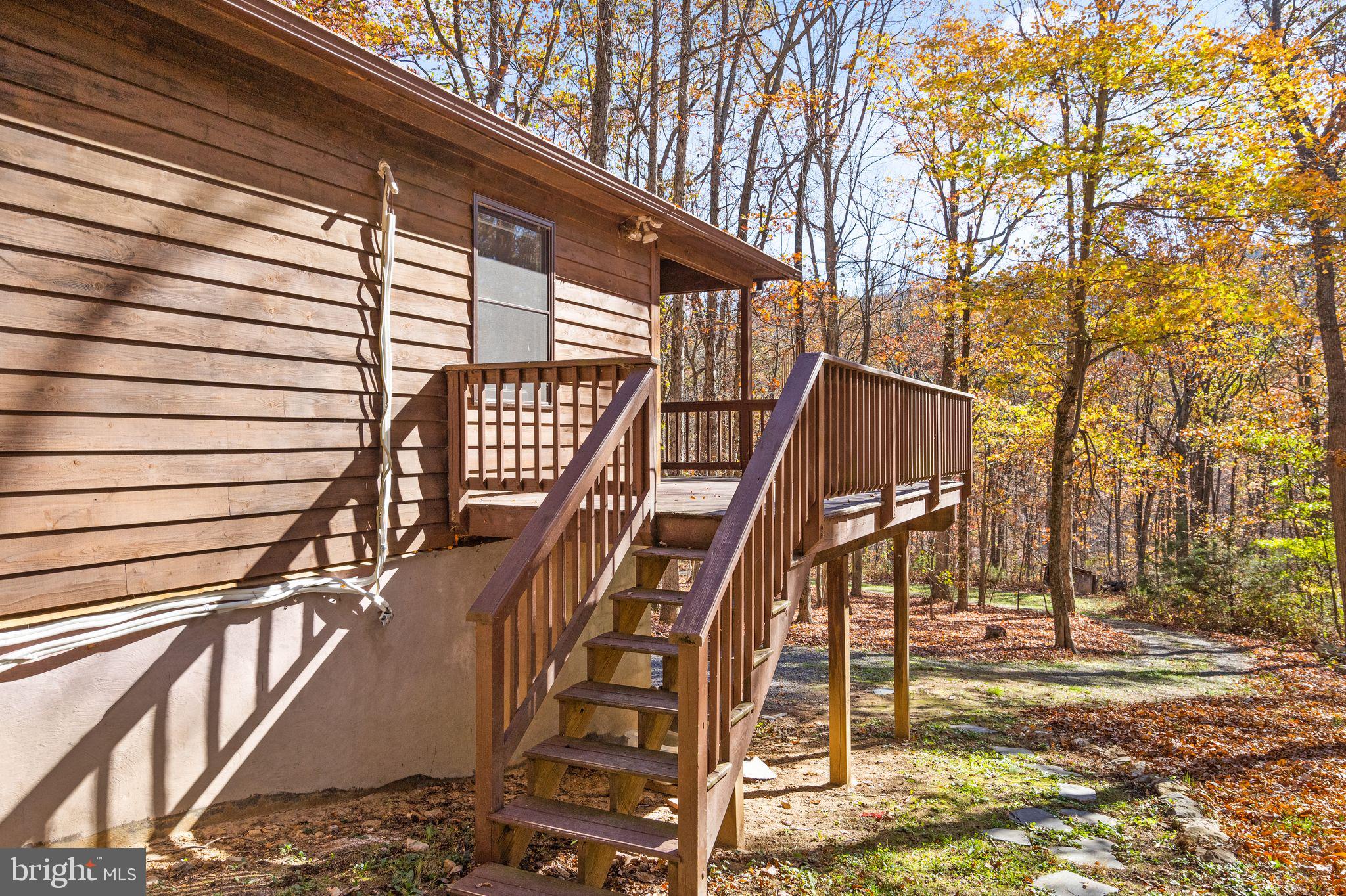 REYNOLDS ESTATES - Residential